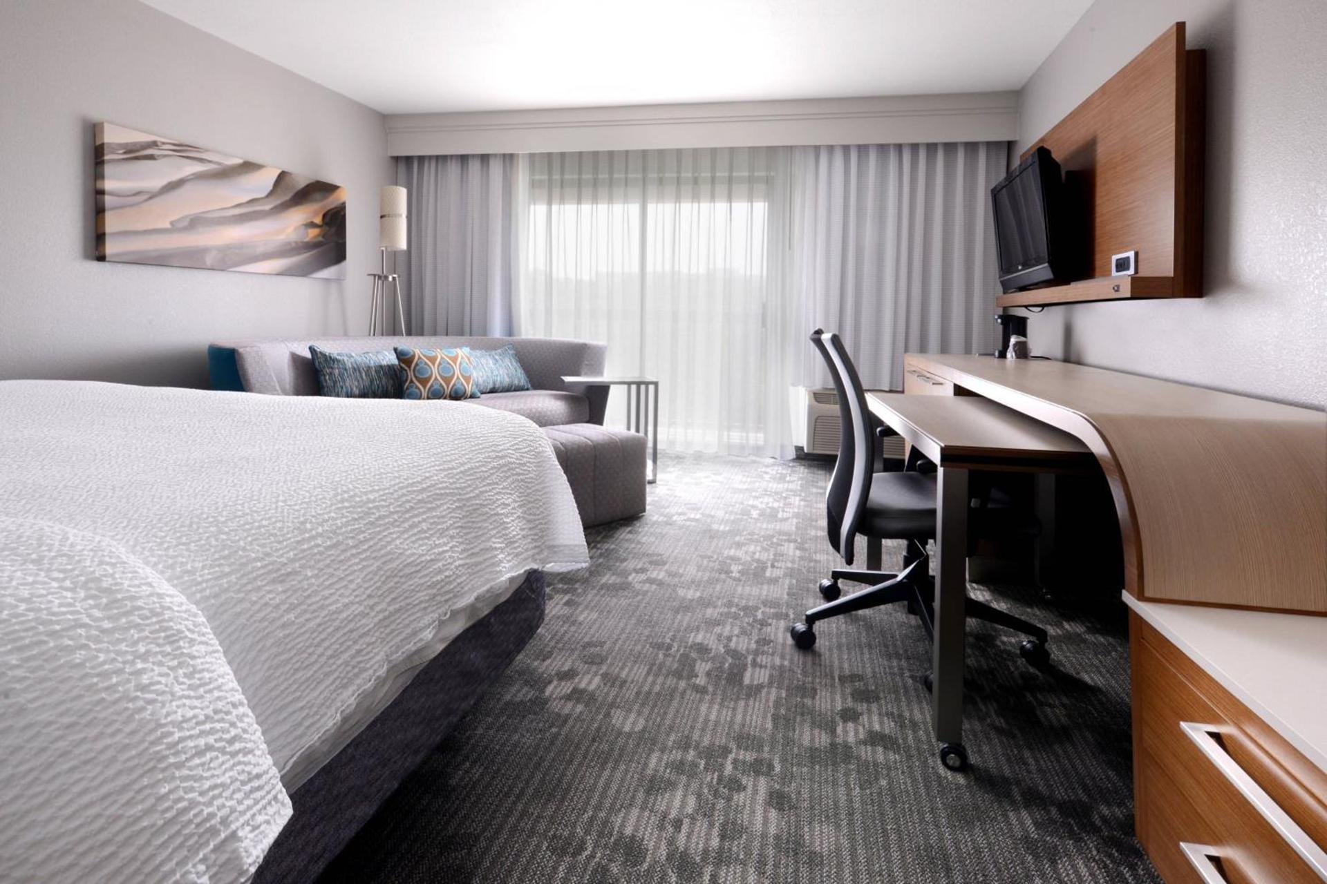 Courtyard by Marriott Houston Northwest photo 6