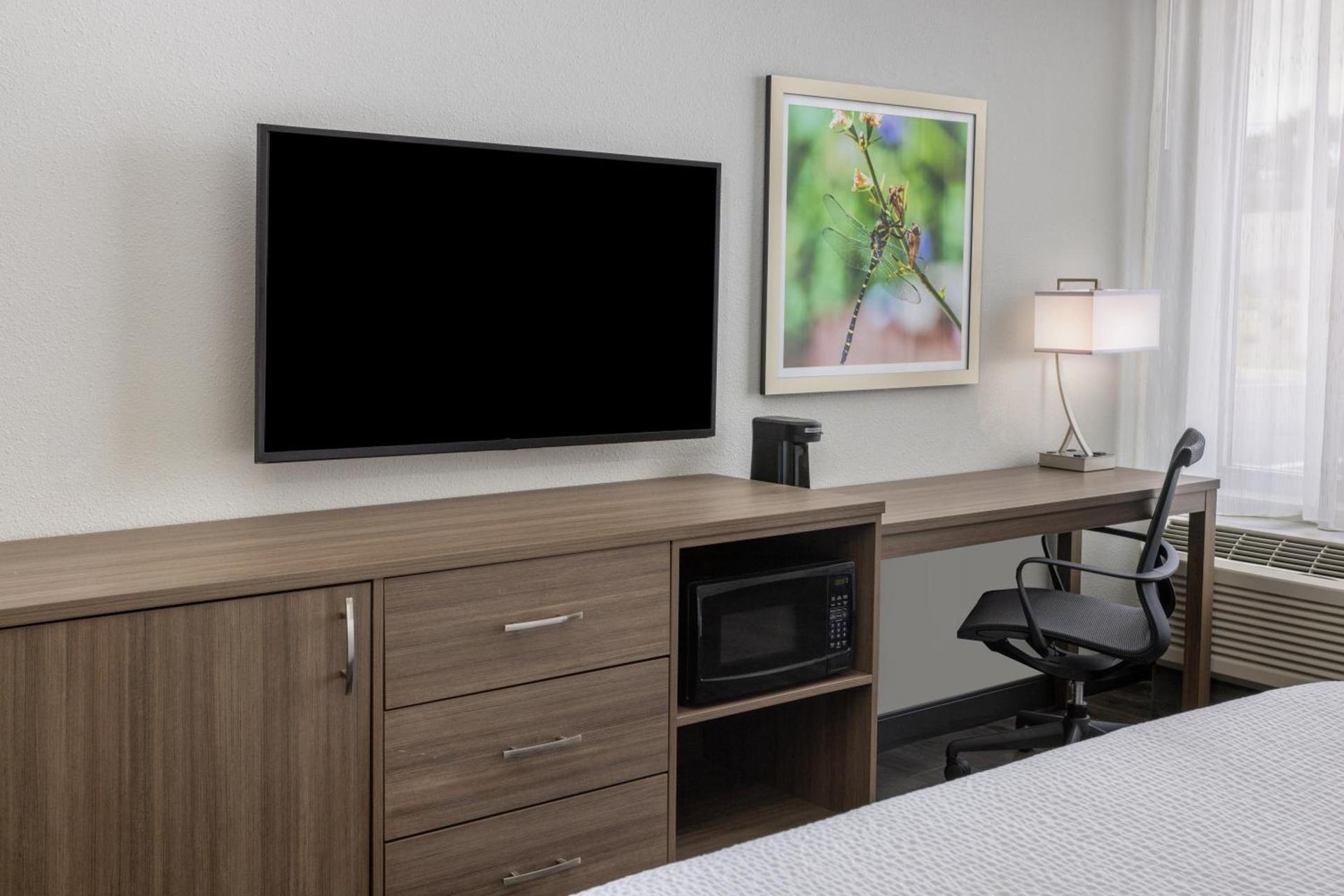 La Quinta Inn & Suites by Wyndham Valdosta photo 44