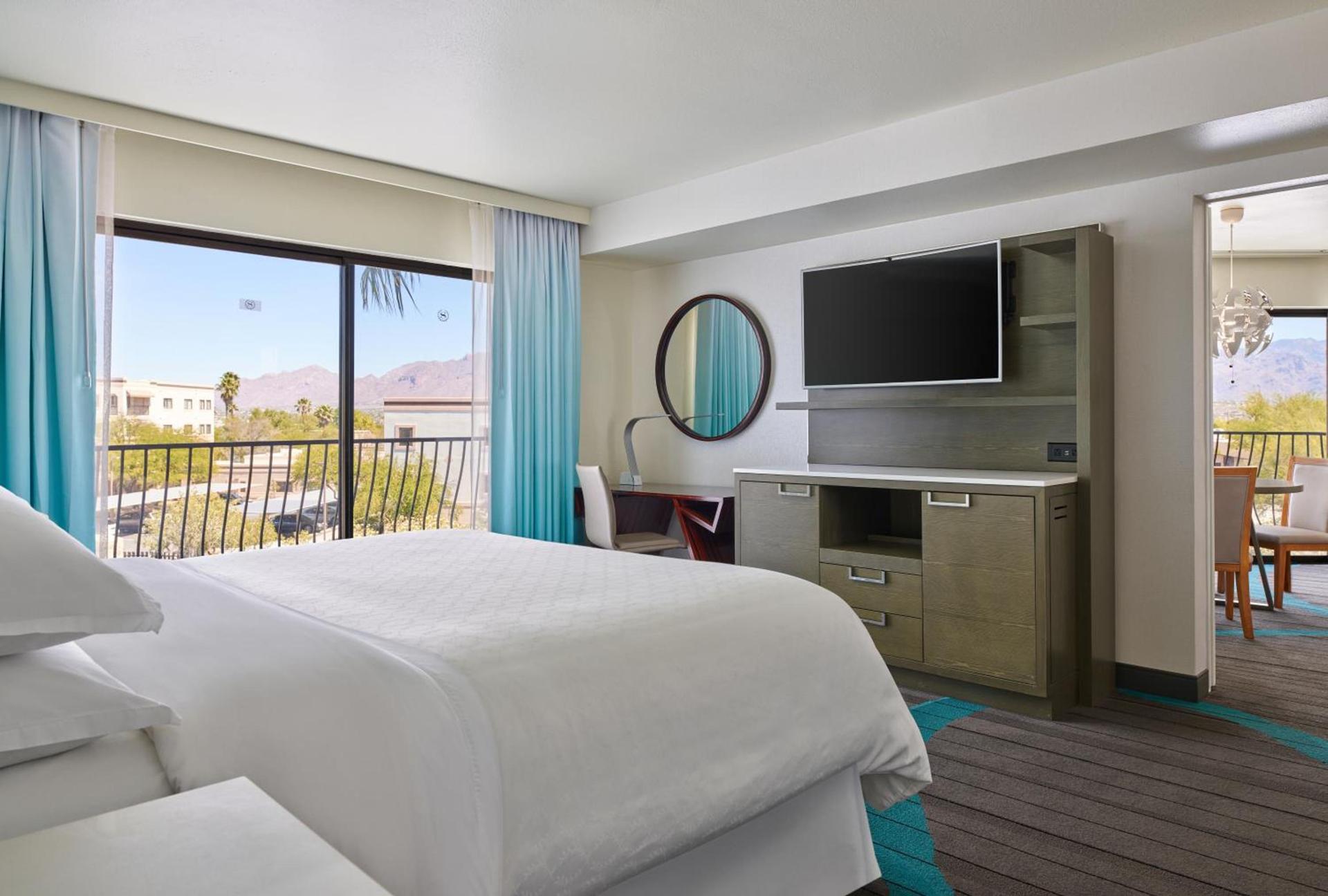 Sheraton Tucson Hotel & Suites photo 15