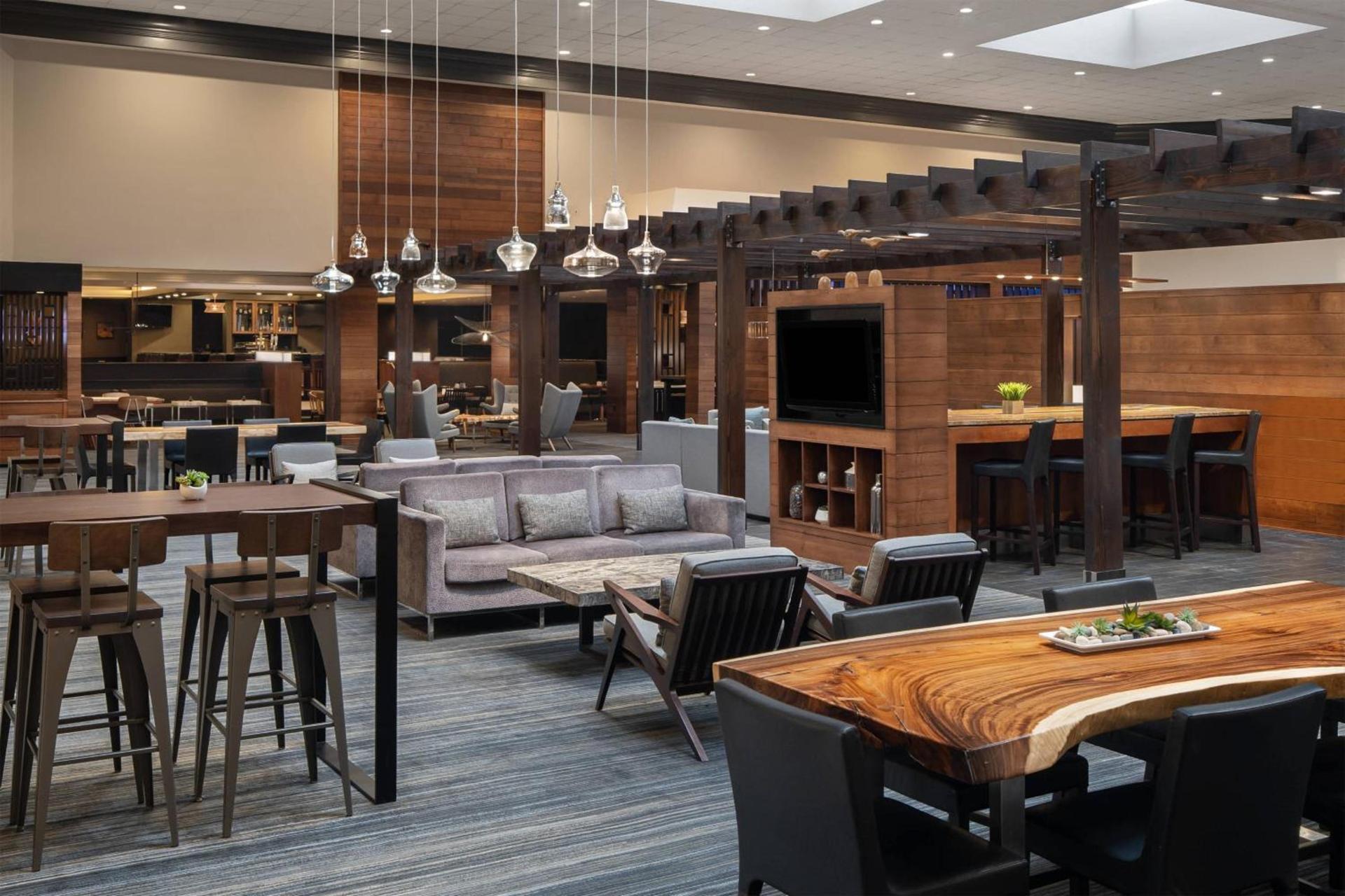 Cleveland Marriott East photo 47