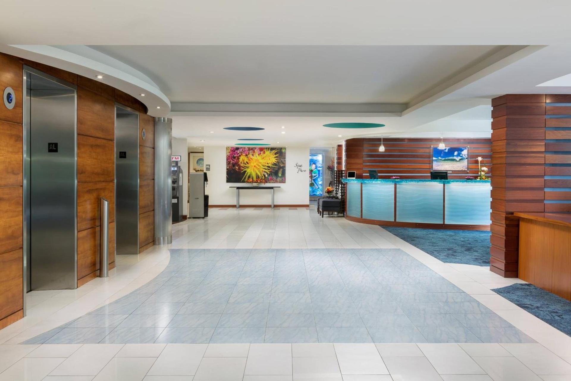 Courtyard by Marriott Waikiki Beach photo 6