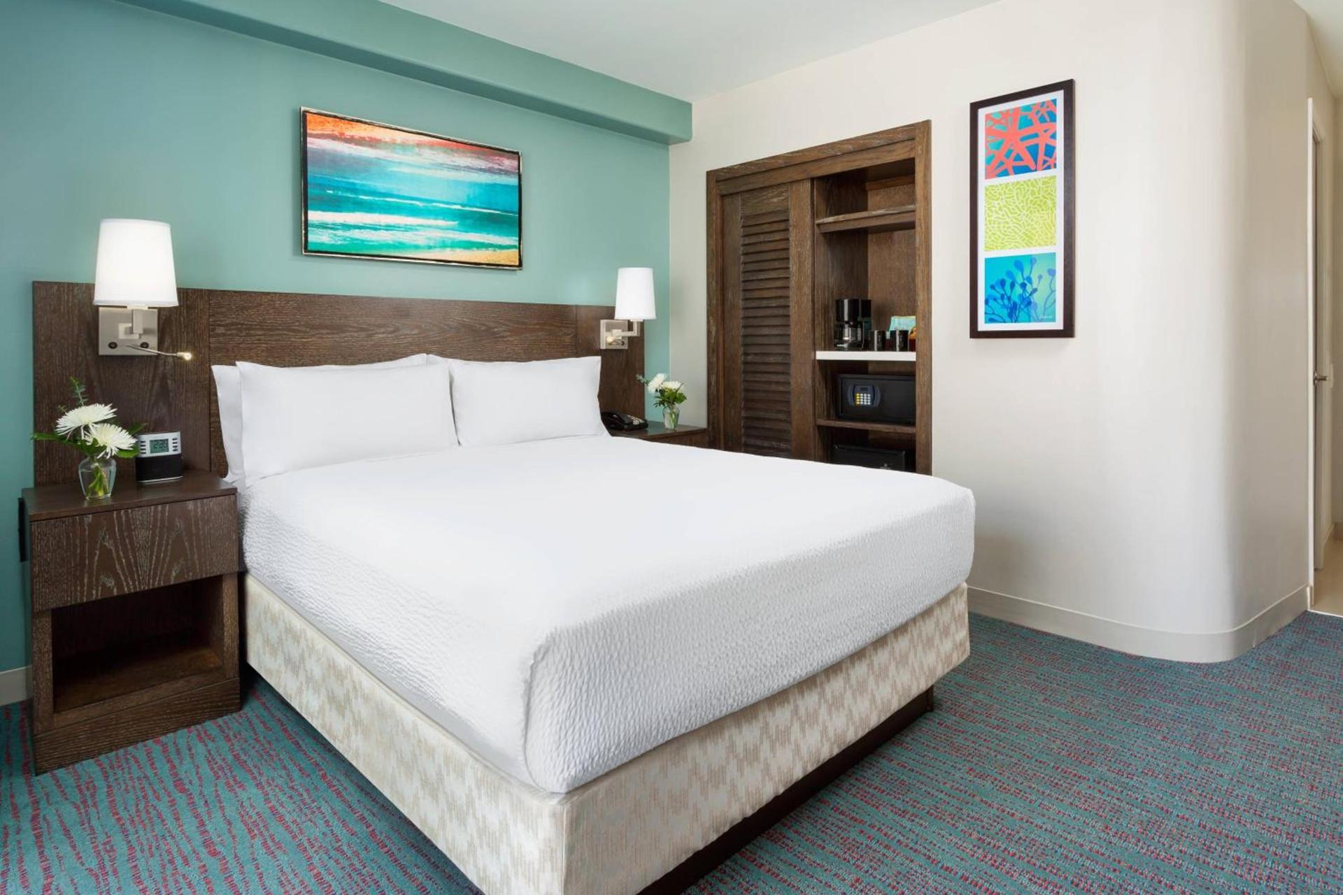 Courtyard by Marriott Waikiki Beach photo 8
