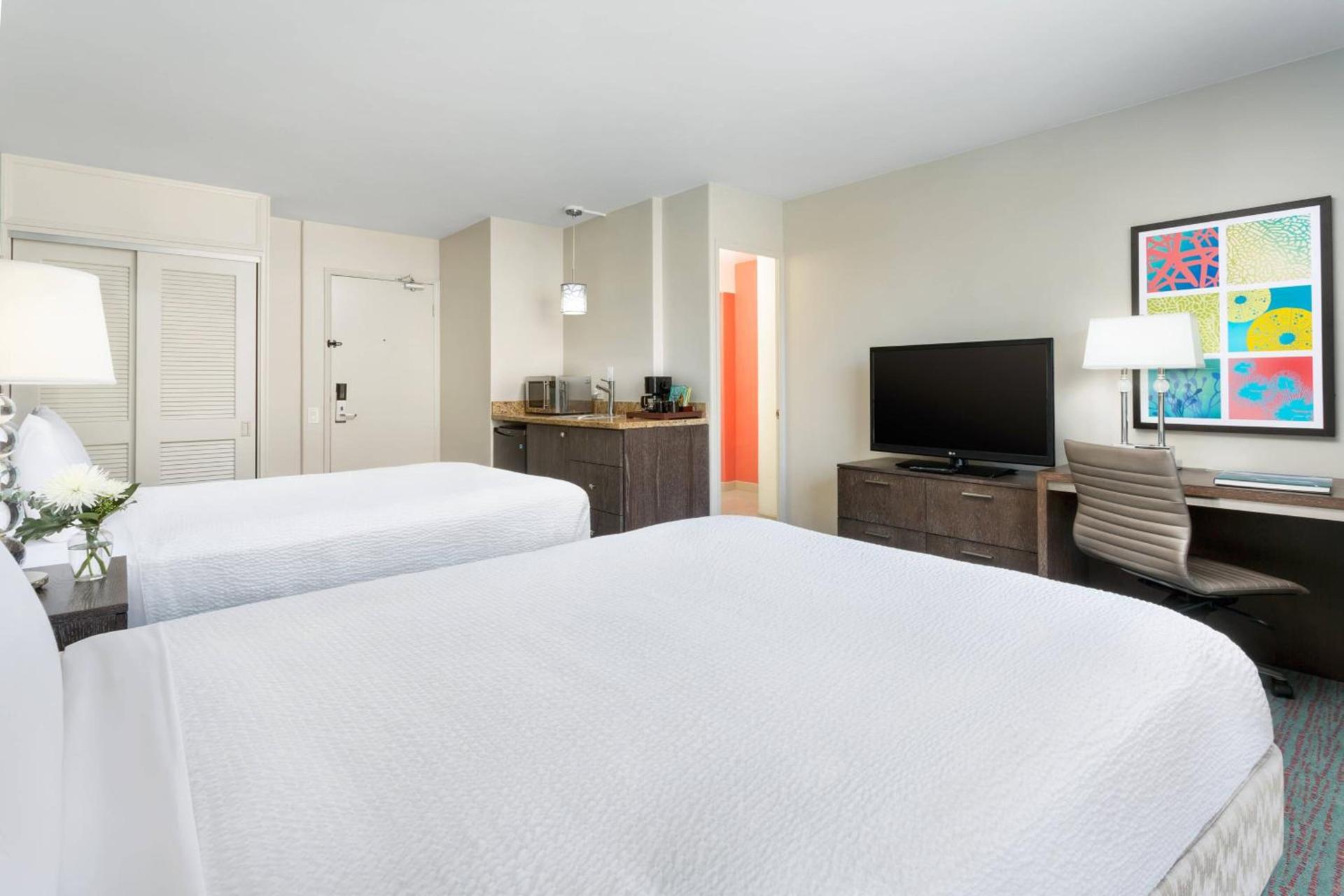 Courtyard by Marriott Waikiki Beach photo 17