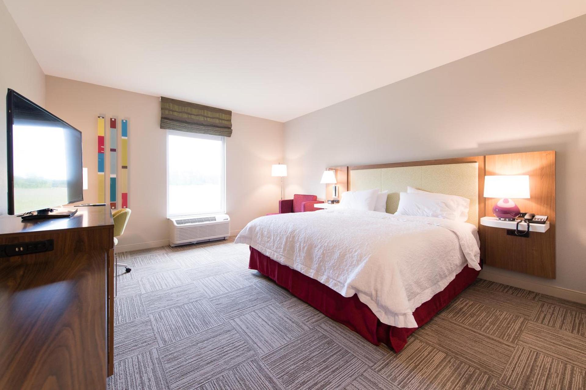 Hampton Inn and Suites Fayetteville, NC photo 36