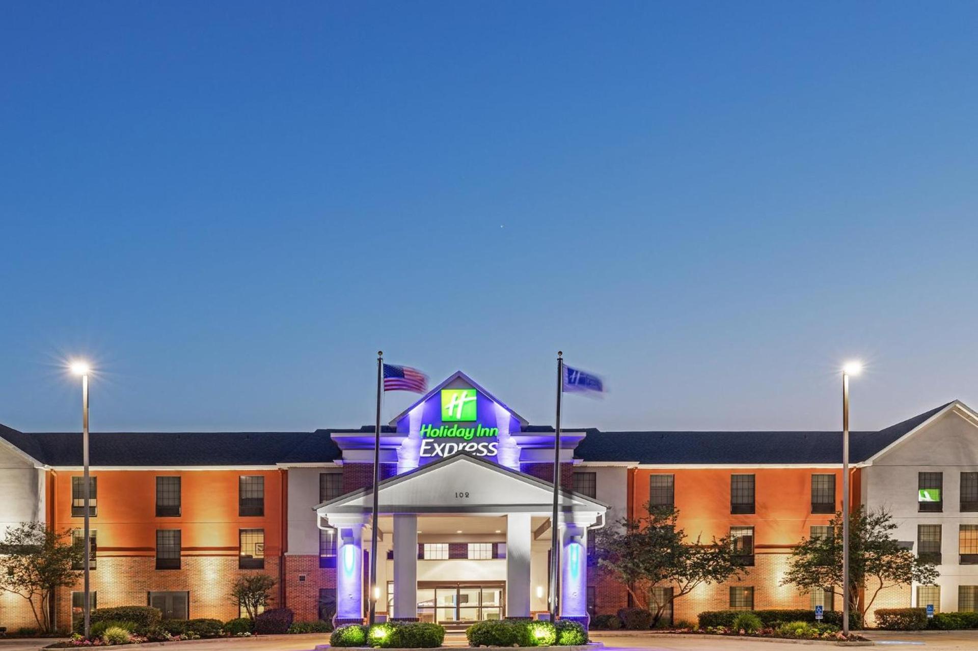 Holiday Inn Express & Suites Sulphur - Lake Charles by IHG photo 56