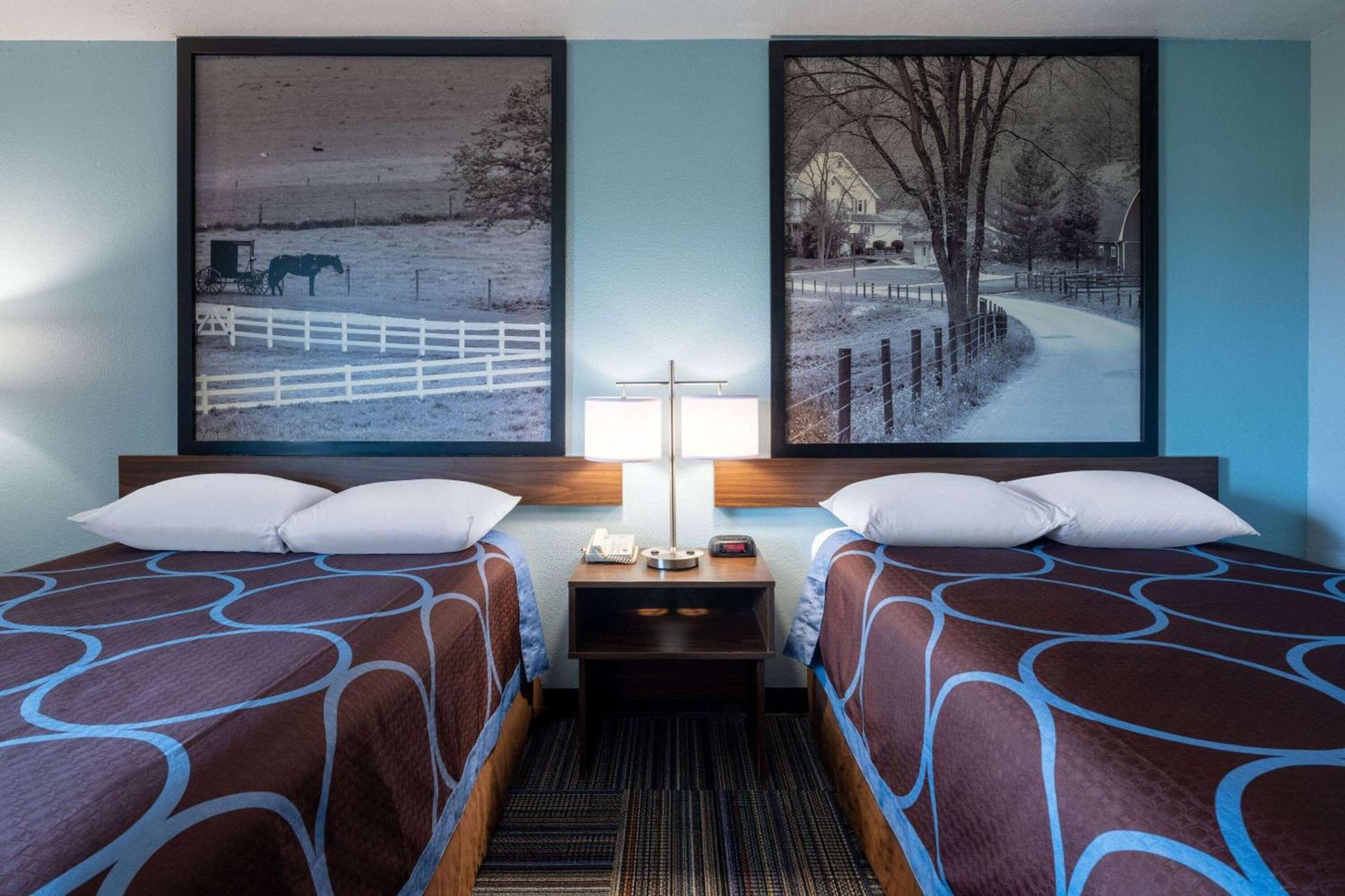 Super 8 by Wyndham Mattoon photo 12