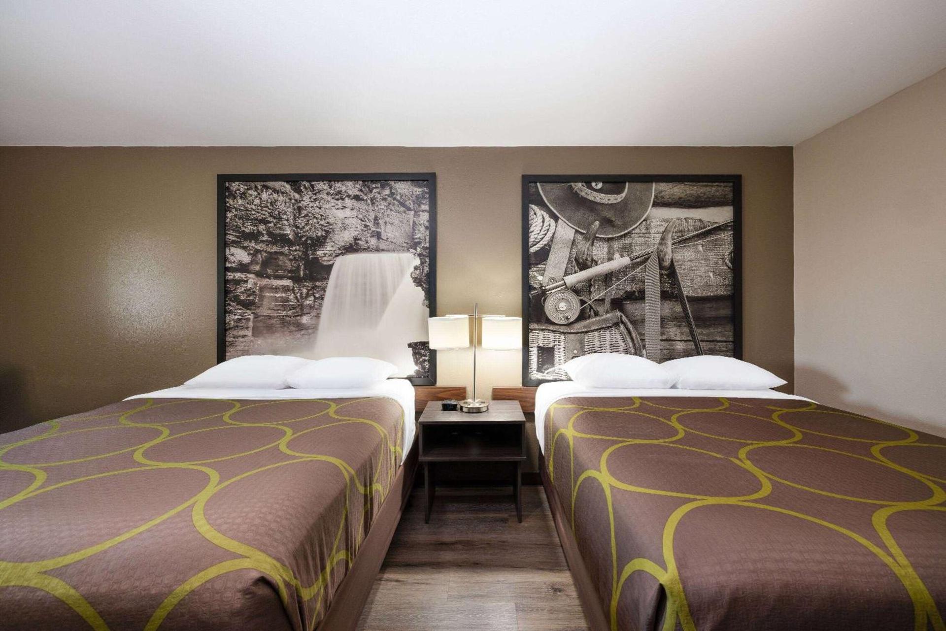 Super 8 by Wyndham Belgrade/Bozeman Airport photo 33