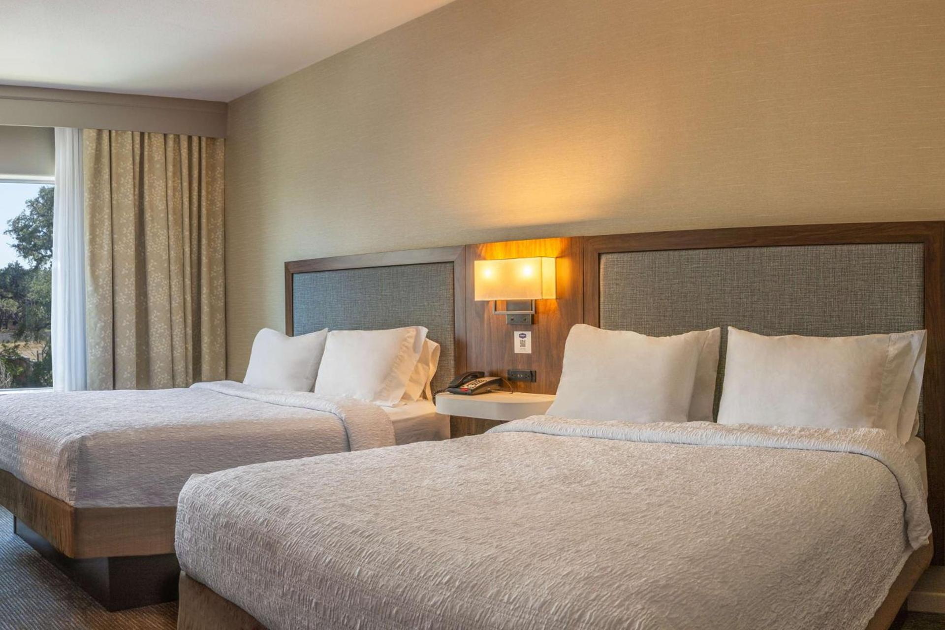 Hampton Inn & Suites Boerne photo 24