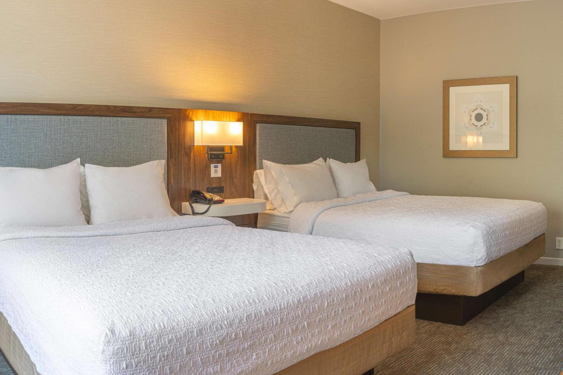 Hampton Inn & Suites Boerne photo 28