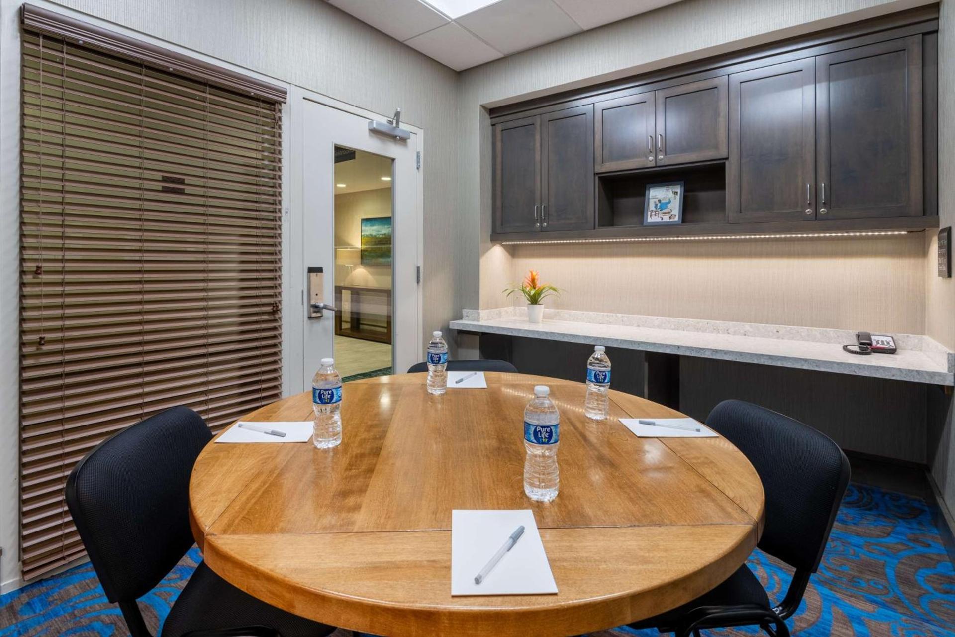 Hilton Garden Inn Lenox Pittsfield photo 29