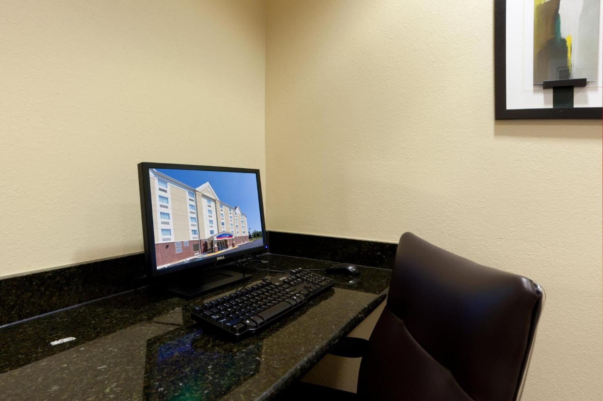 Candlewood Suites Manassas by IHG photo 9