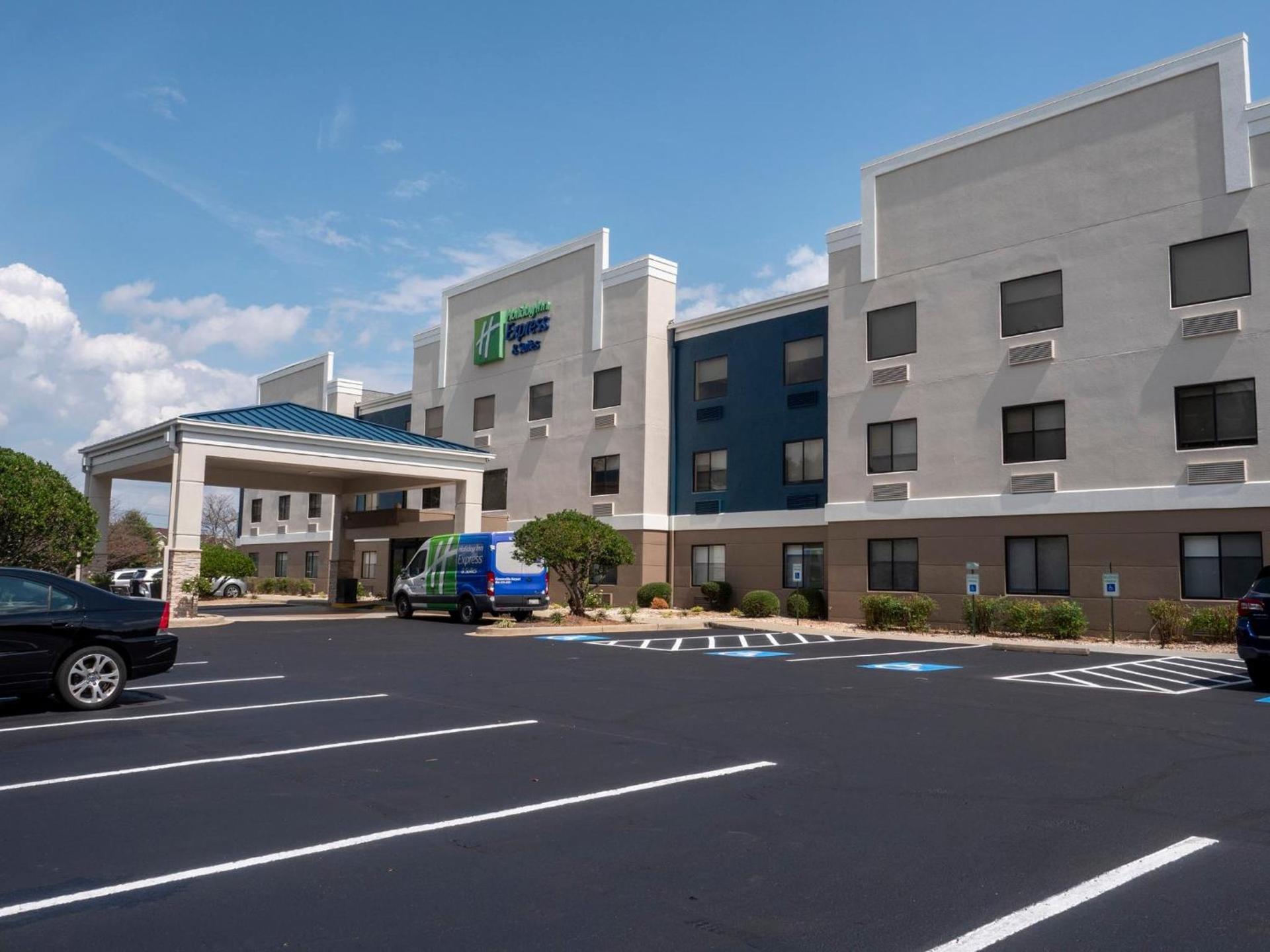Holiday Inn Express & Suites Greenville Airport i85 by IHG — hotel in Greer