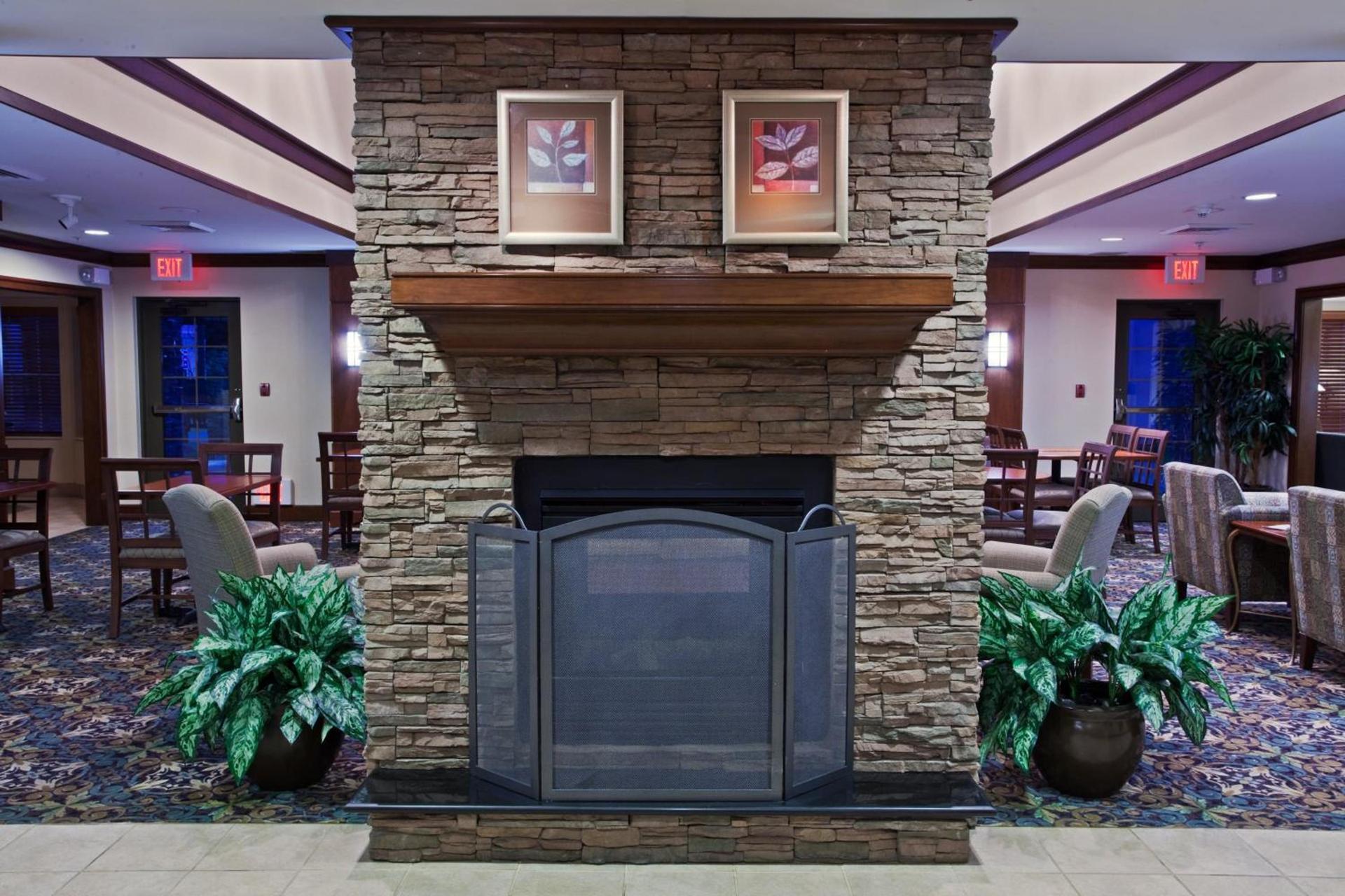 Staybridge Suites Fort Wayne by IHG photo 6