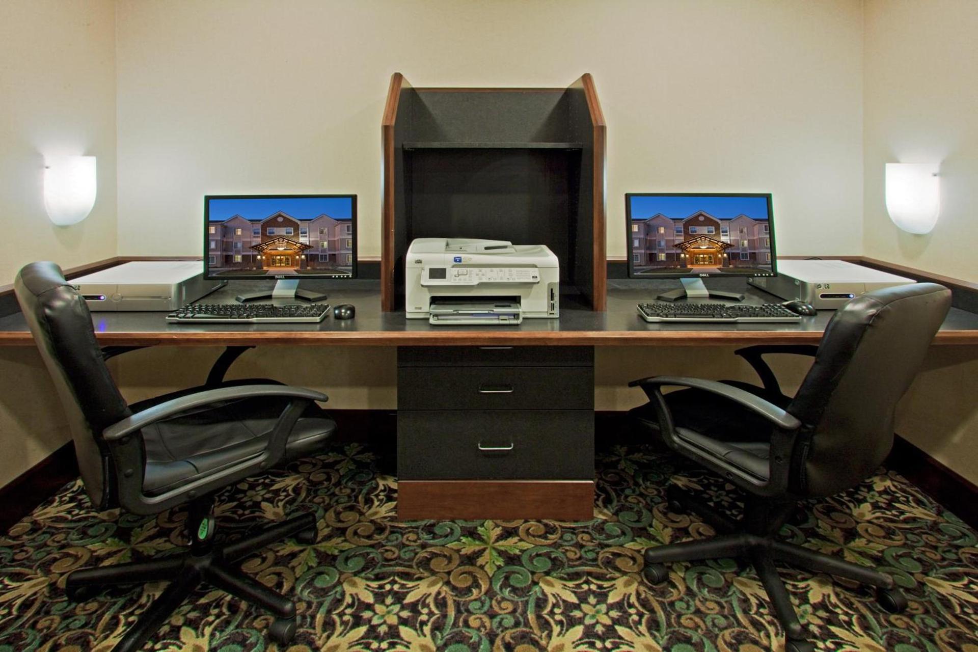 Staybridge Suites Fort Wayne by IHG photo 3