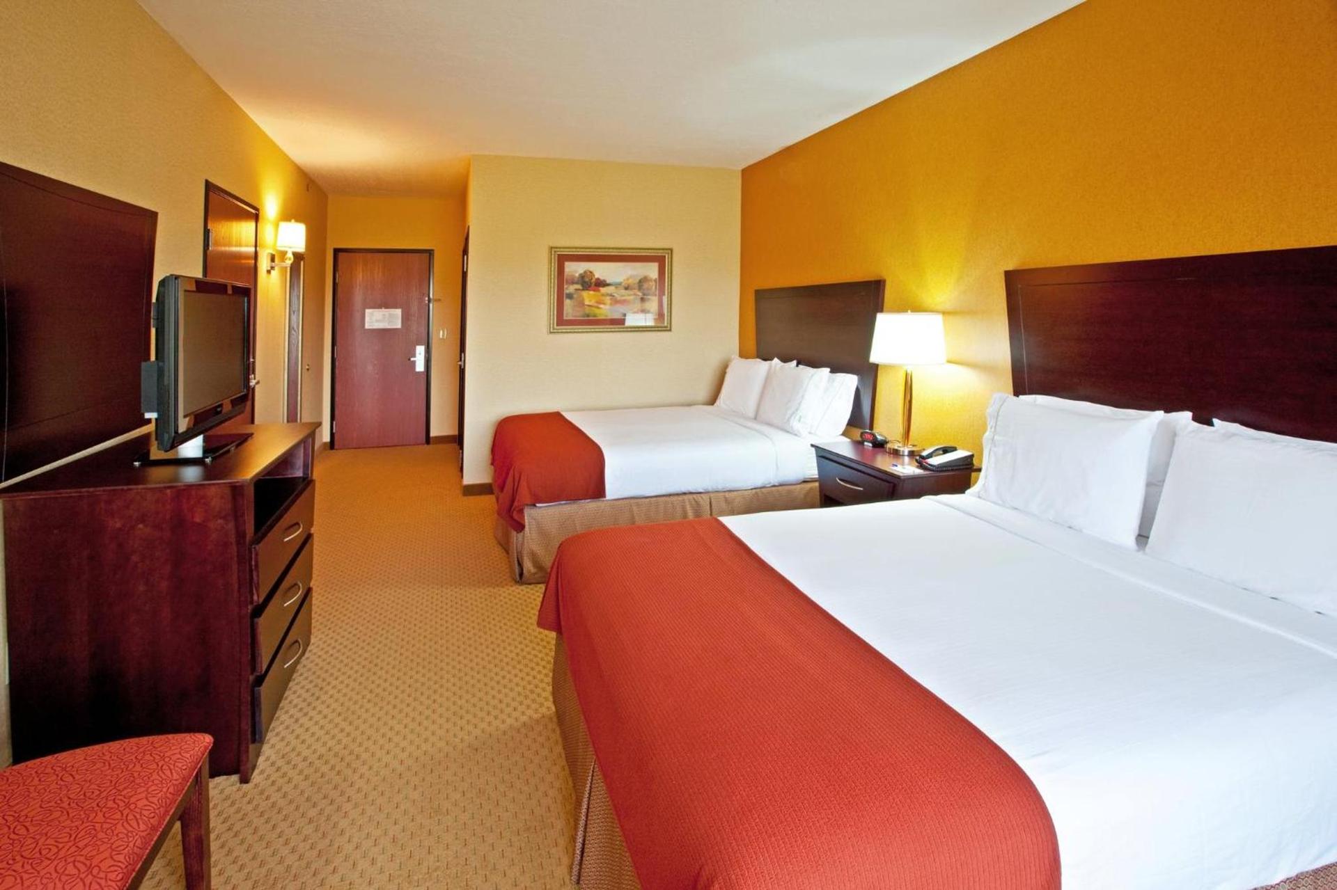 Holiday Inn Express Hotel & Suites Franklin by IHG photo 28