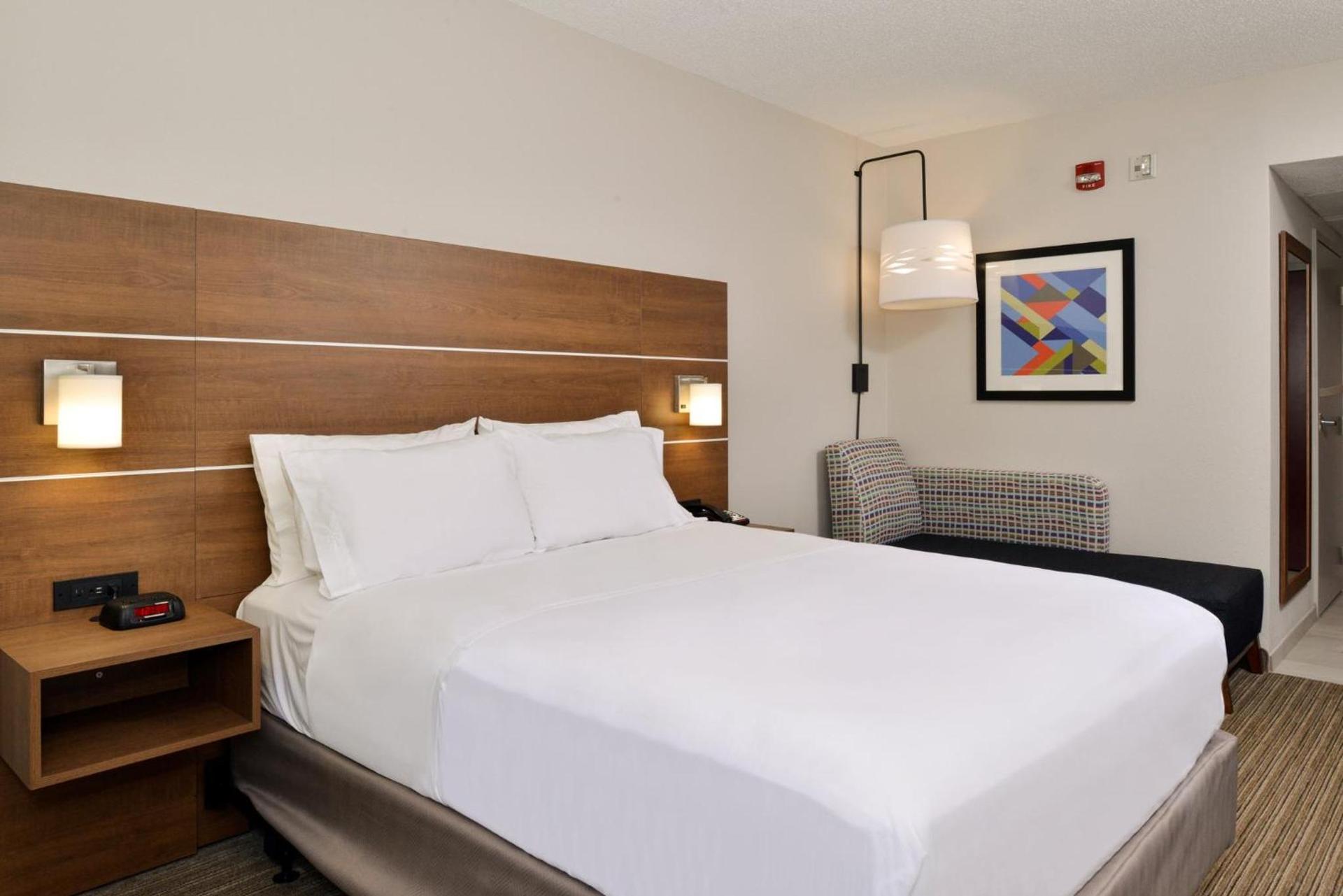 Holiday Inn Express Blowing Rock South, an IHG Hotel photo 66