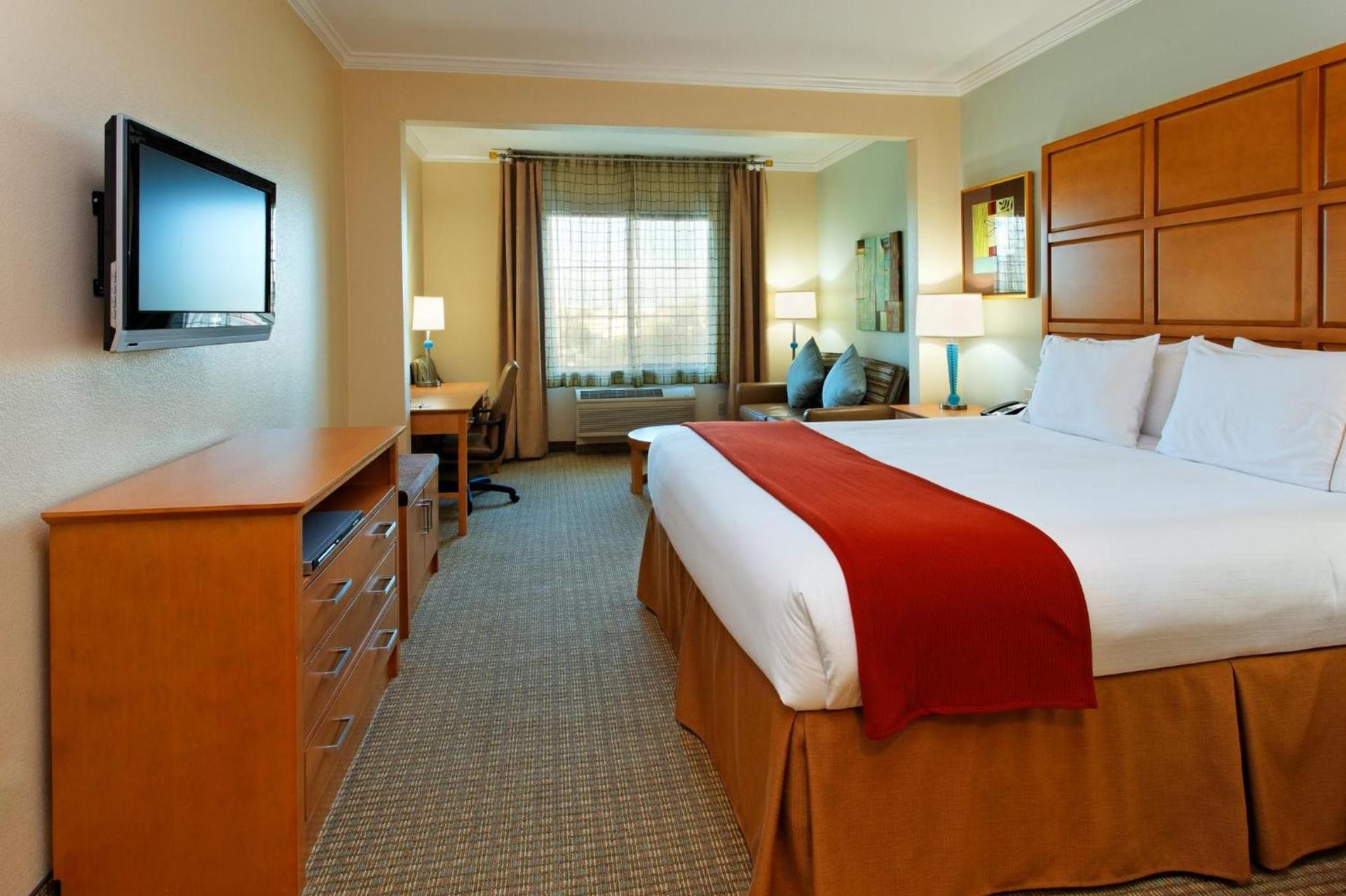 Holiday Inn Express & Suites Santa Clara - Silicon Valley by IHG photo 17