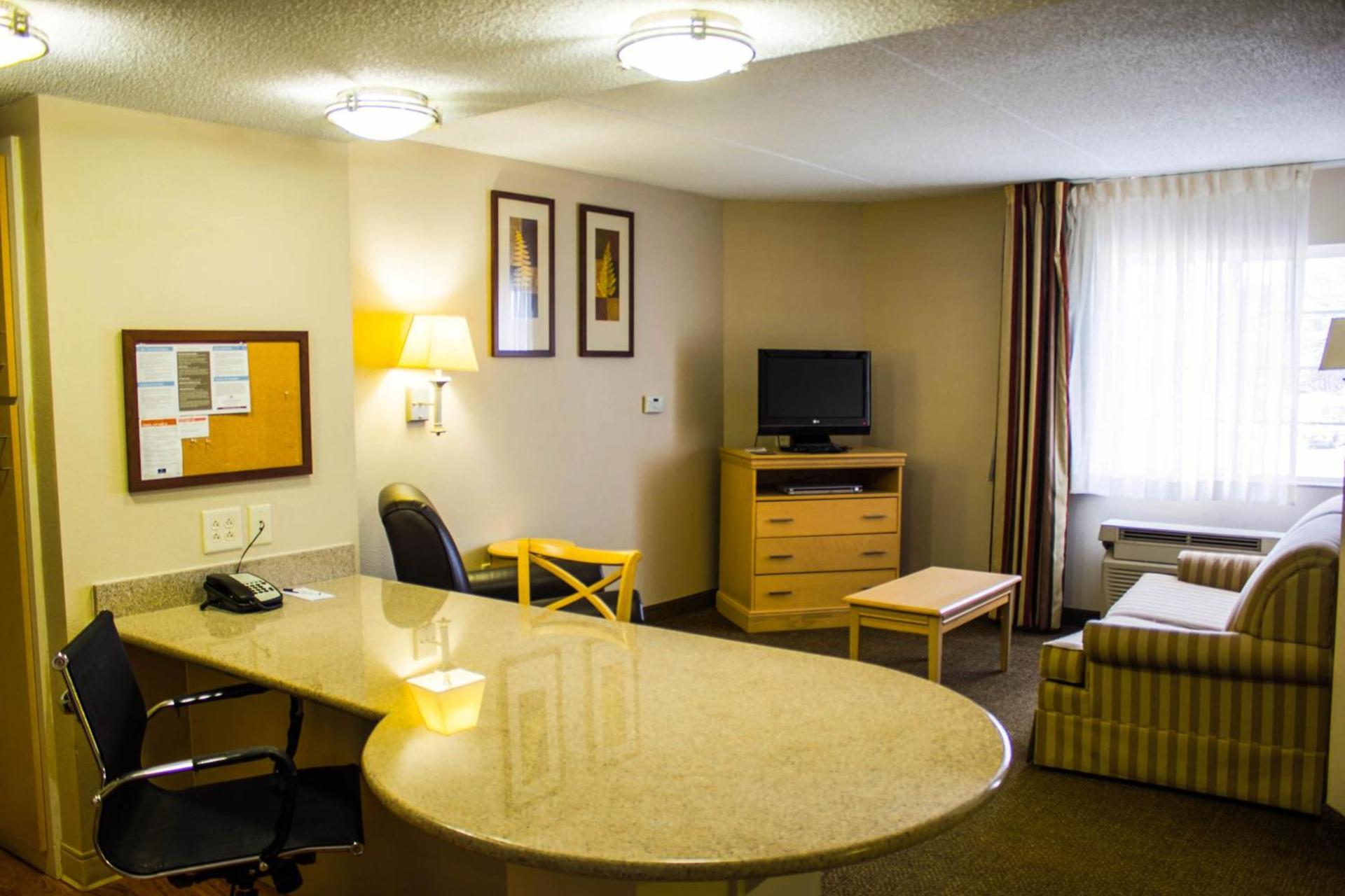 Candlewood Suites Wilson by IHG photo 7