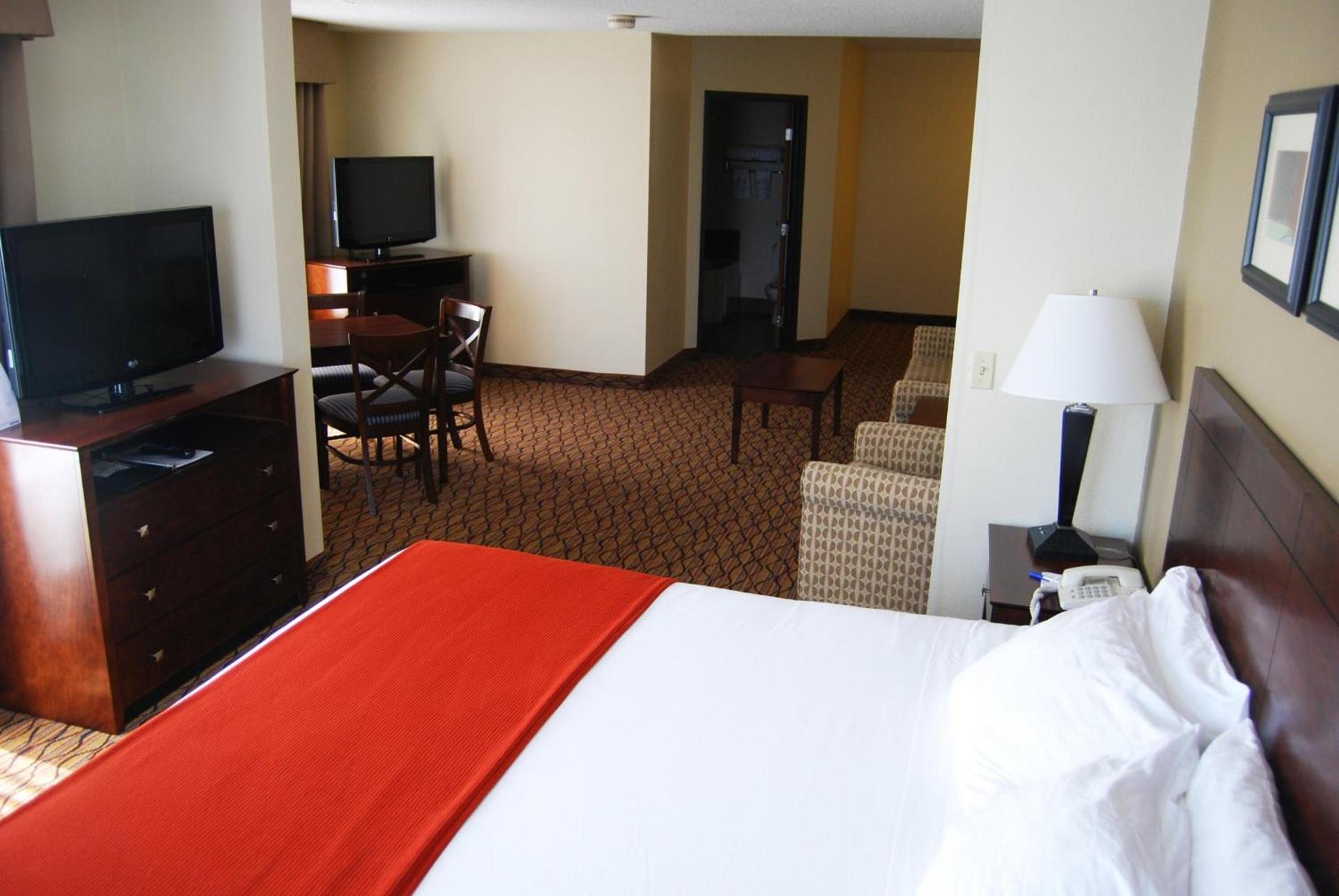 Holiday Inn Express & Suites Superior by IHG photo 24