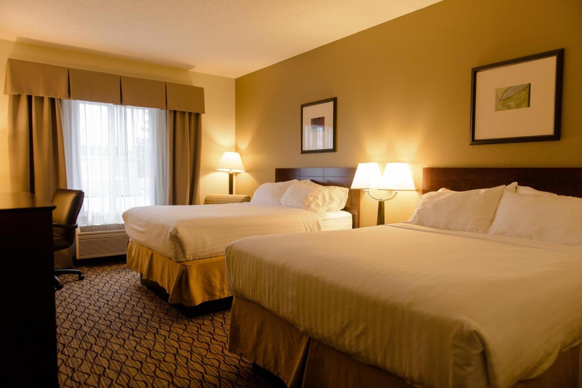 Holiday Inn Express & Suites Superior by IHG photo 50
