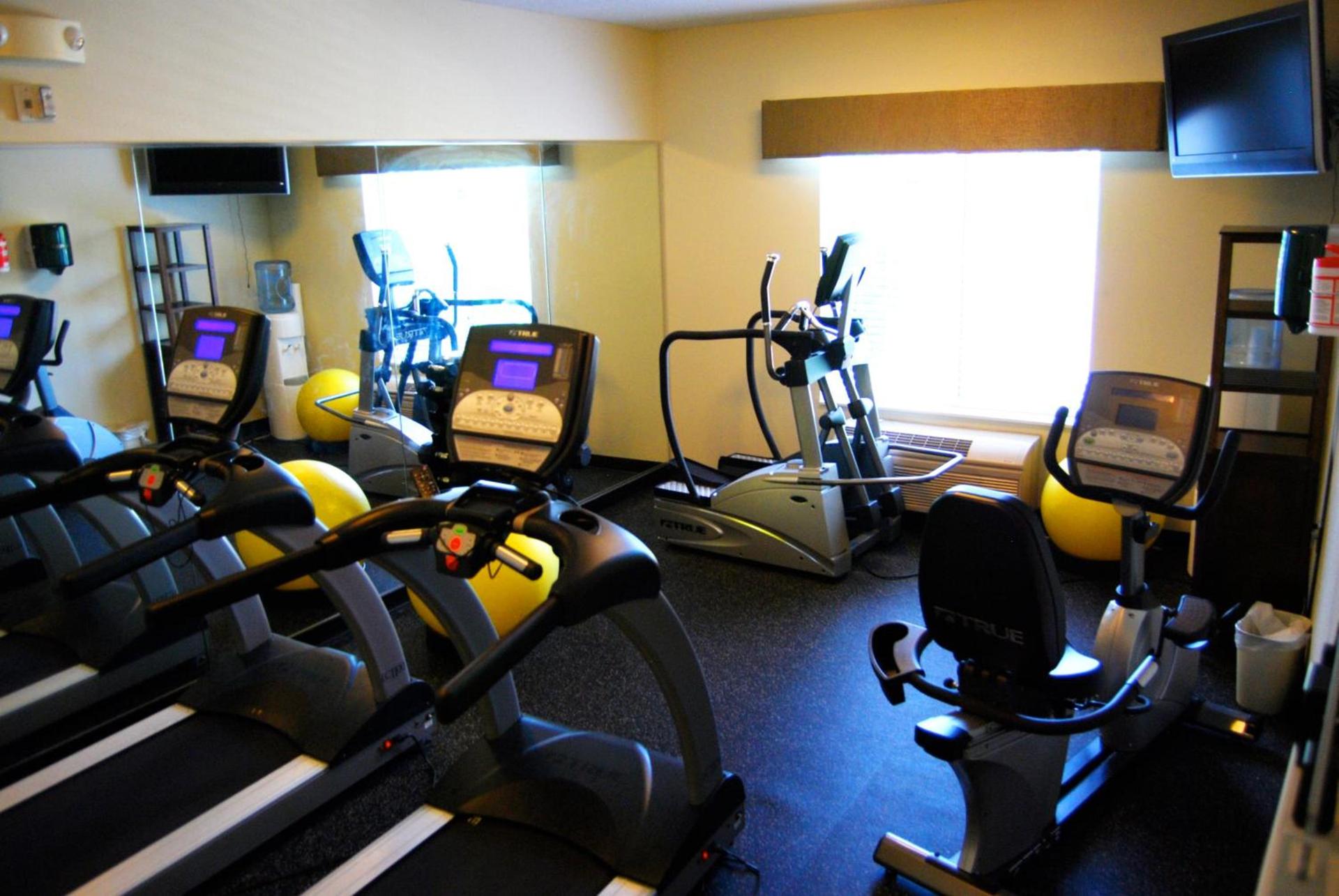 Holiday Inn Express & Suites Superior by IHG photo 25