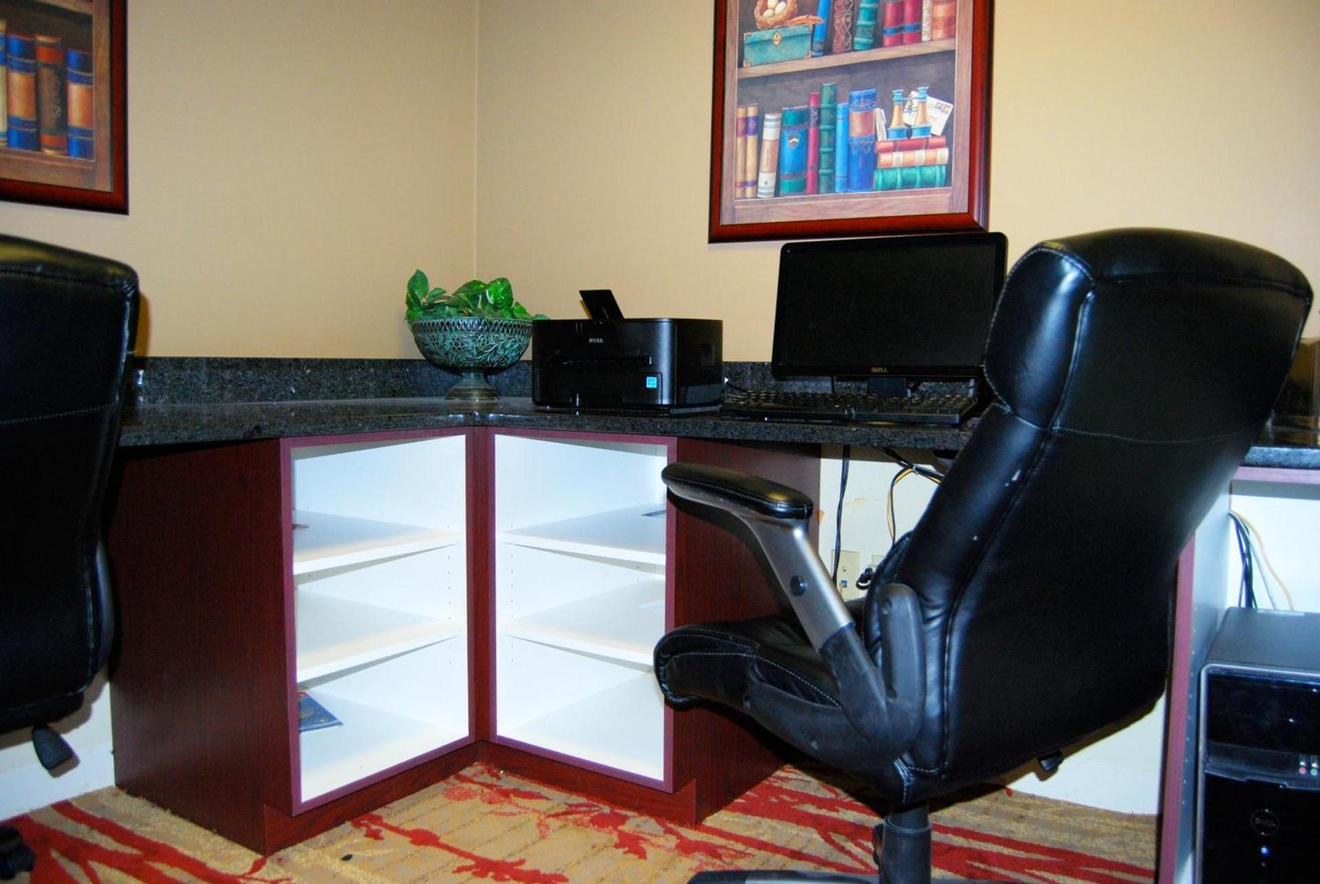 Holiday Inn Express & Suites Superior by IHG photo 41