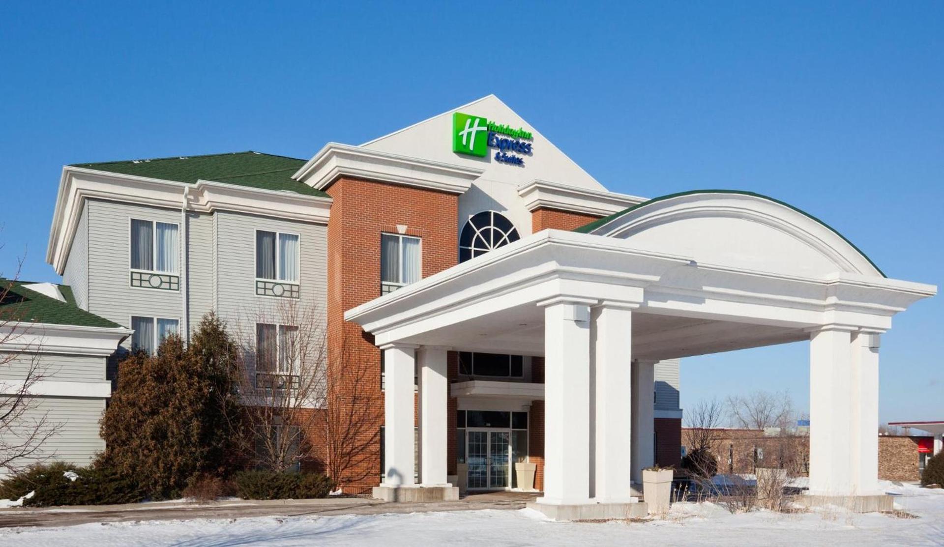 Holiday Inn Express & Suites Superior by IHG photo 31