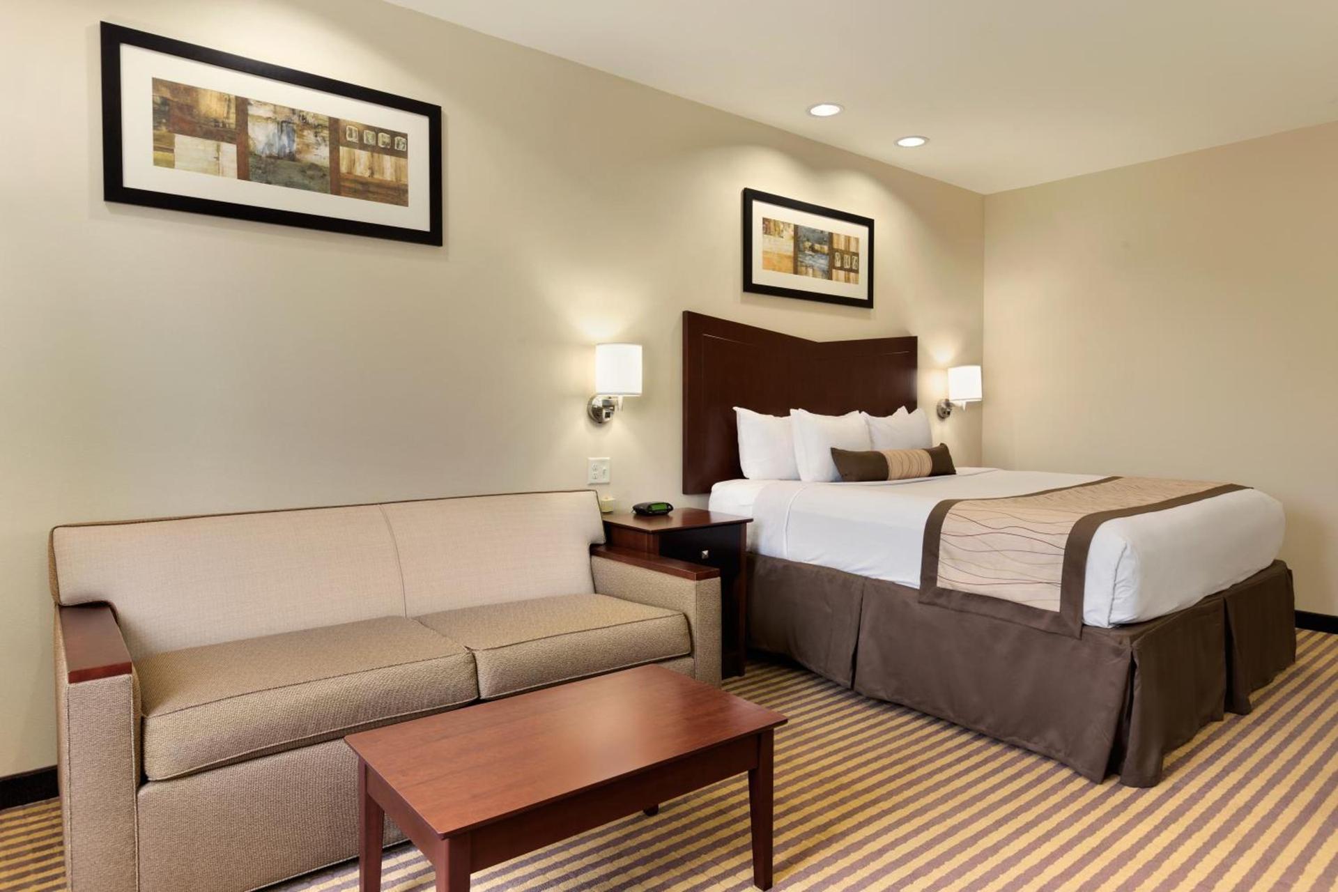 Baymont by Wyndham Victoria photo 3