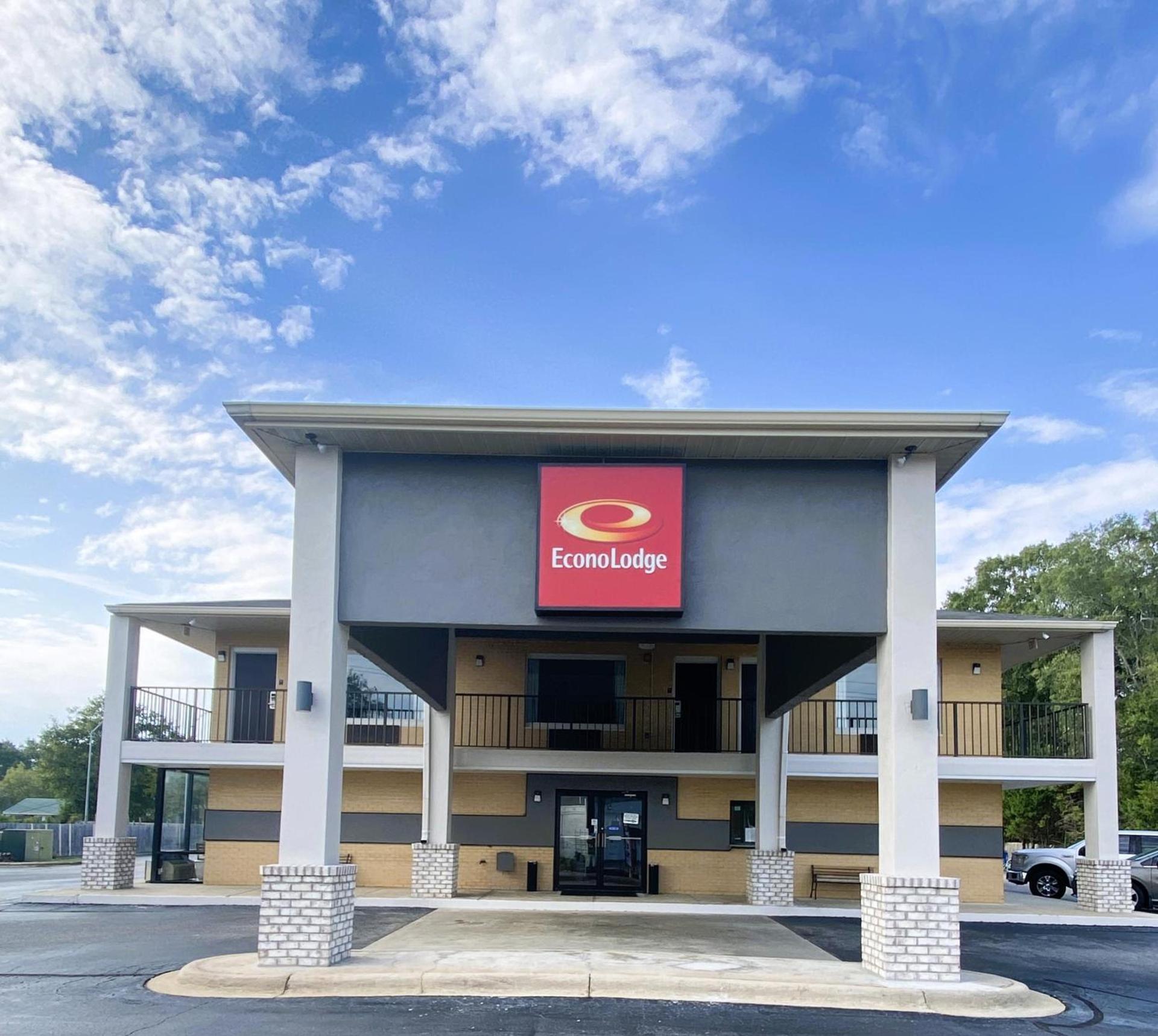 Econo Lodge Cheraw Market Street photo 32