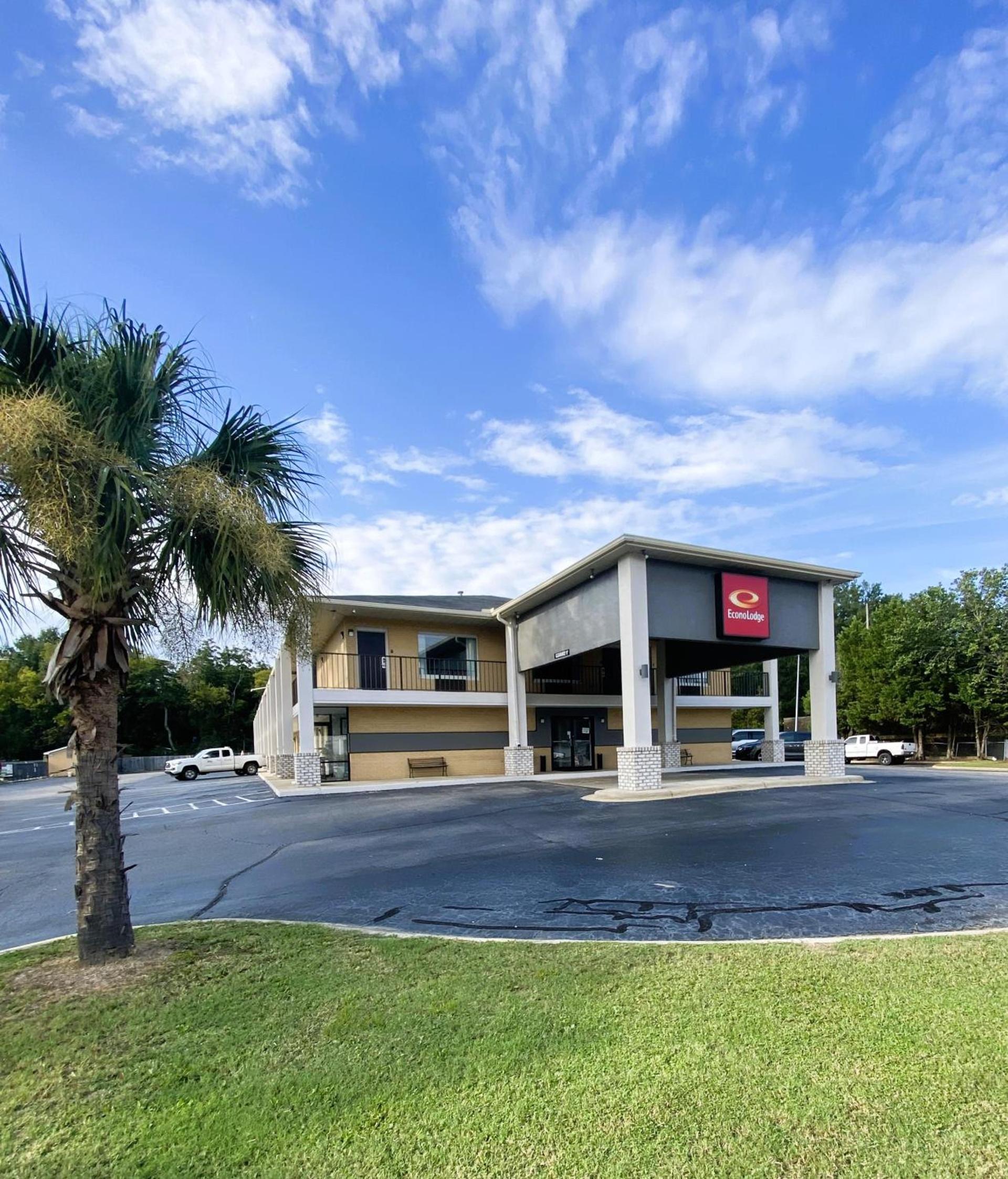 Econo Lodge Cheraw Market Street photo 33