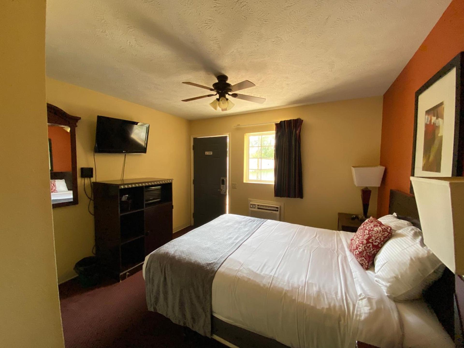 Aya's Blossoms Inn photo 15