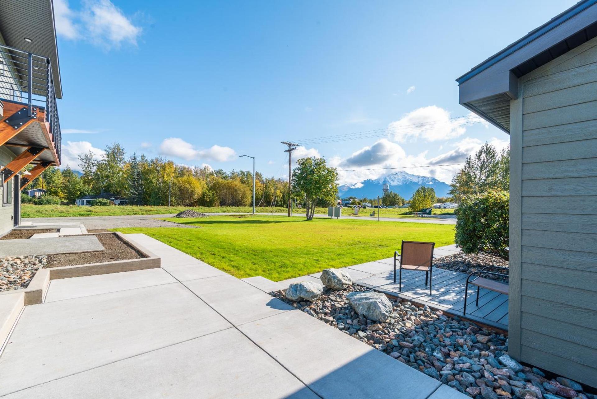 Colony Suites photo 17