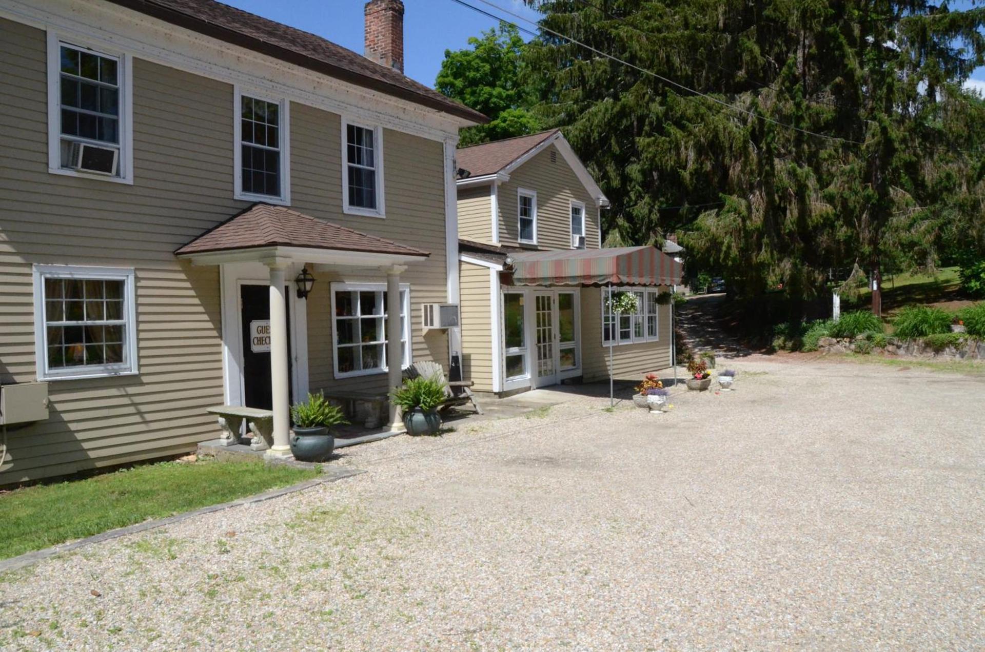 Cornwall Inn photo 11