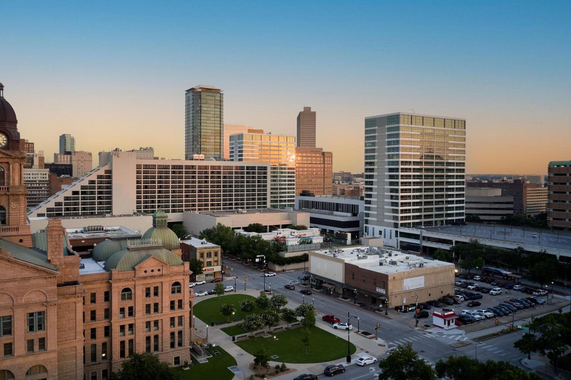 The Worthington Renaissance Fort Worth Hotel photo 10