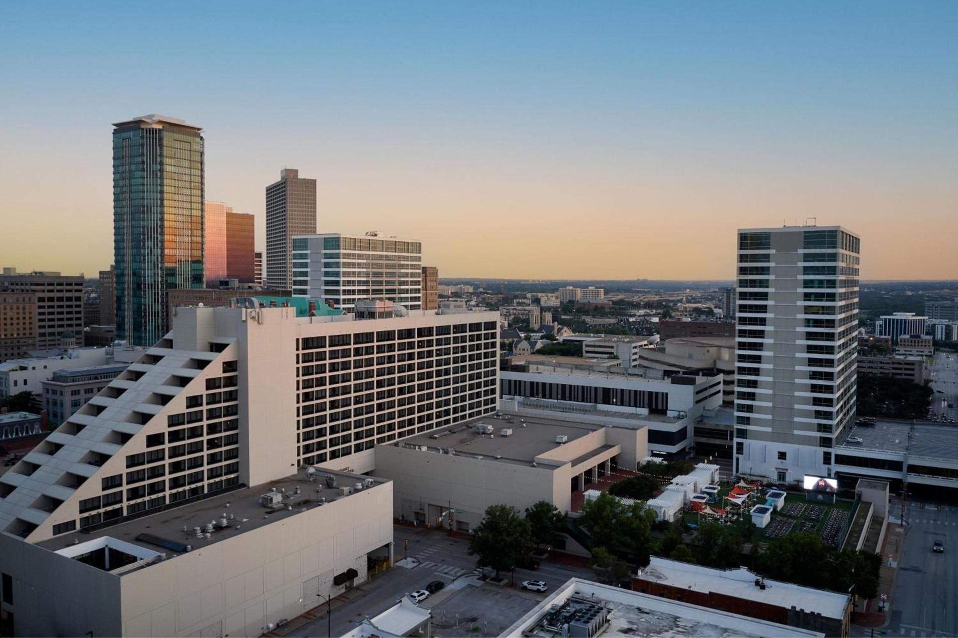 The Worthington Renaissance Fort Worth Hotel photo 11