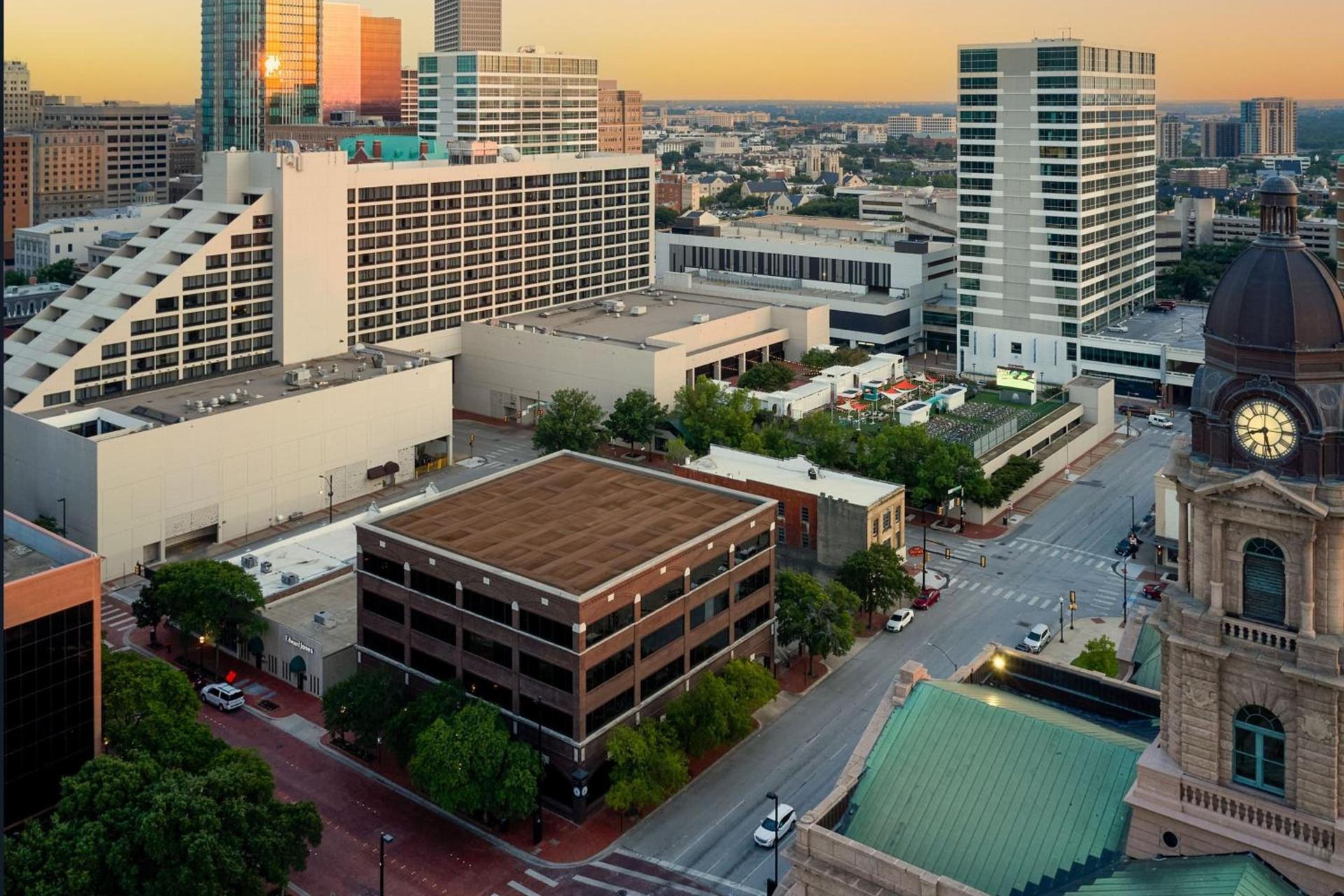 The Worthington Renaissance Fort Worth Hotel photo 14