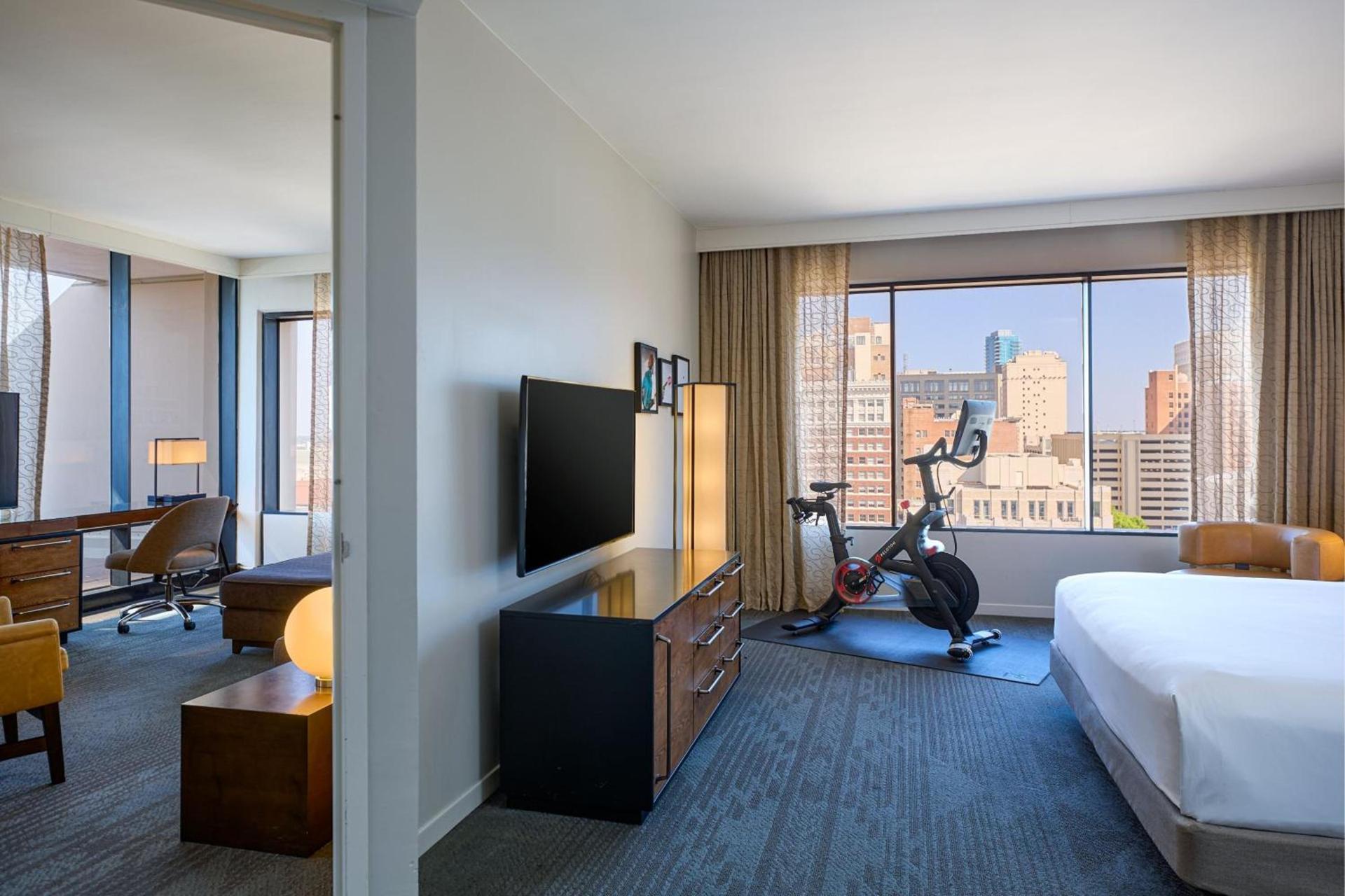 The Worthington Renaissance Fort Worth Hotel photo 52