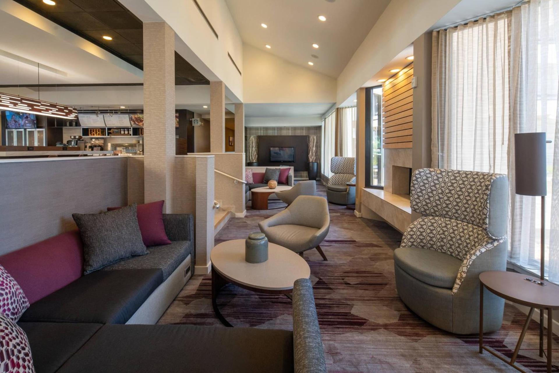 Courtyard by Marriott Memphis East/Park Avenue photo 18