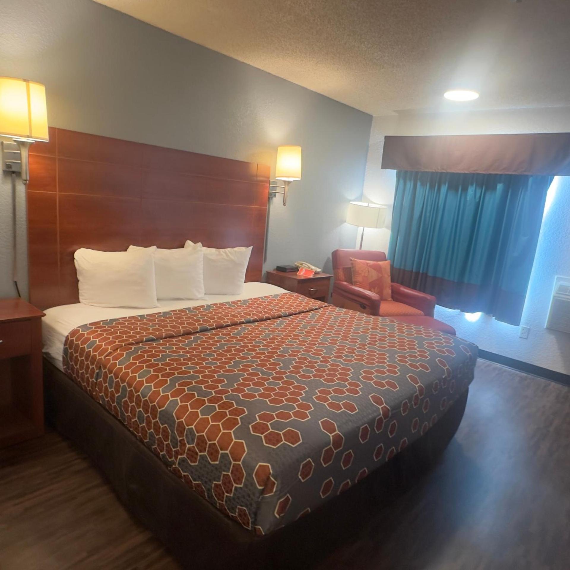 Econo Lodge Tucumcari Route 66 photo 38