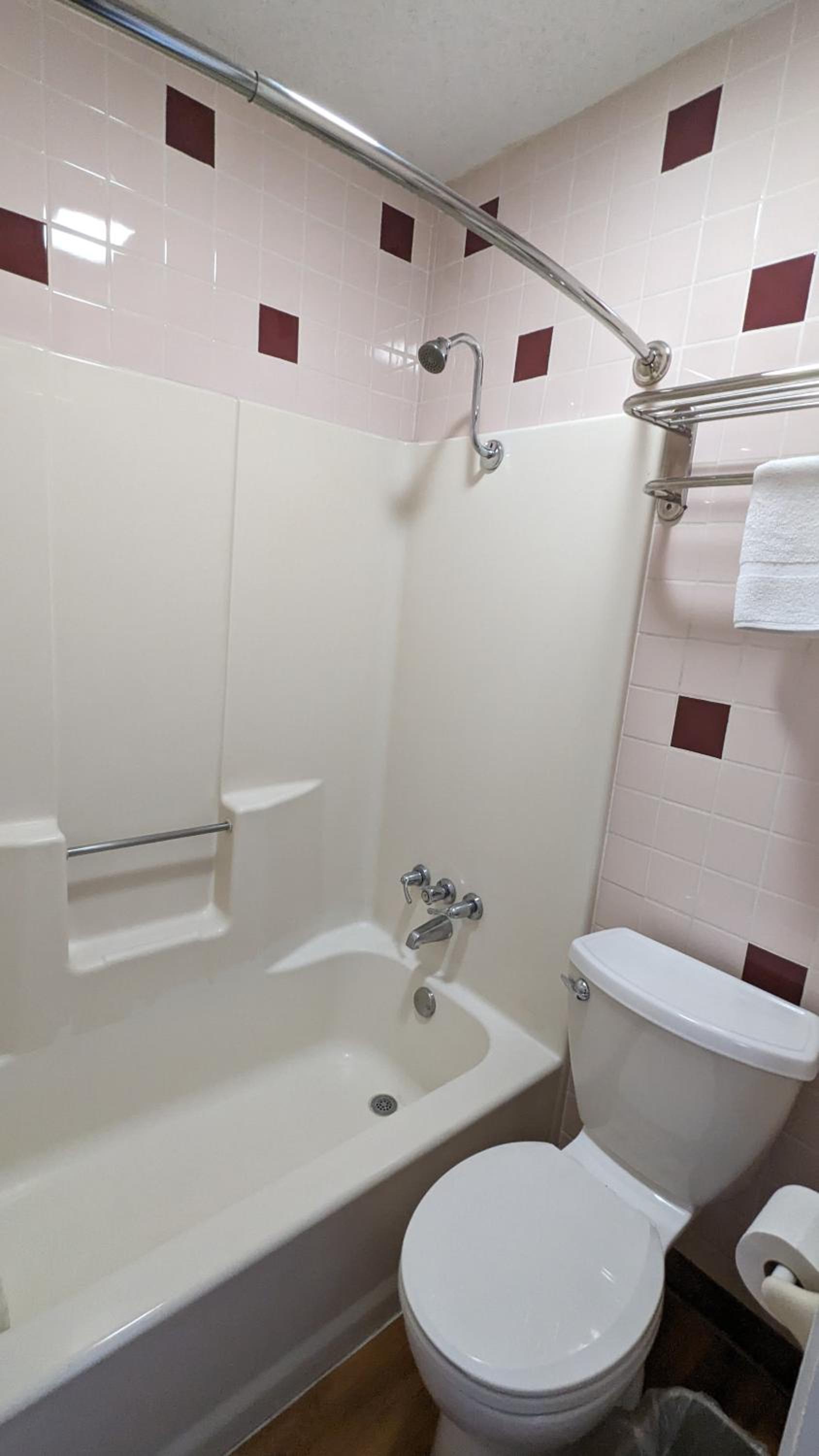 Hillcrest Inn & Suites Ozona photo 12