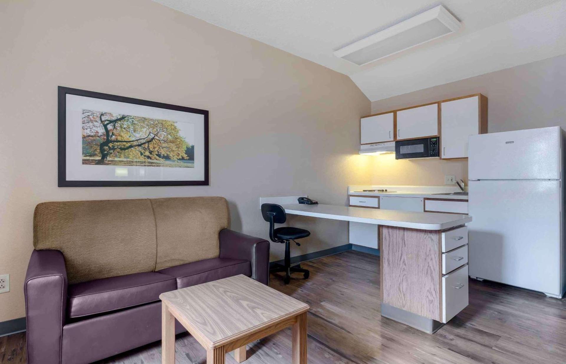 Extended Stay America Suites - Dallas - Plano Parkway photo 7