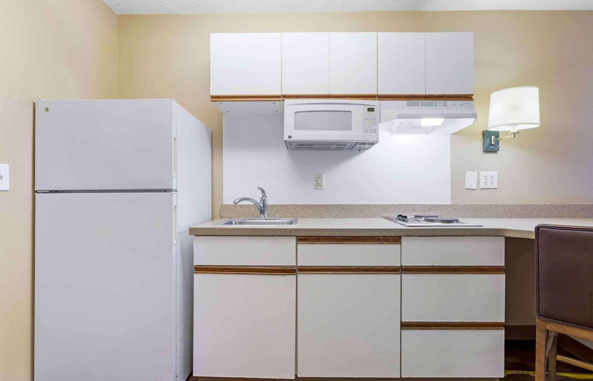 Extended Stay America Suites - Houston - Galleria - Uptown photo 25