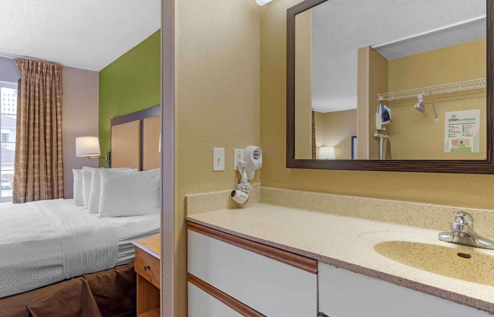 Extended Stay America Suites - Houston - Galleria - Uptown photo 40