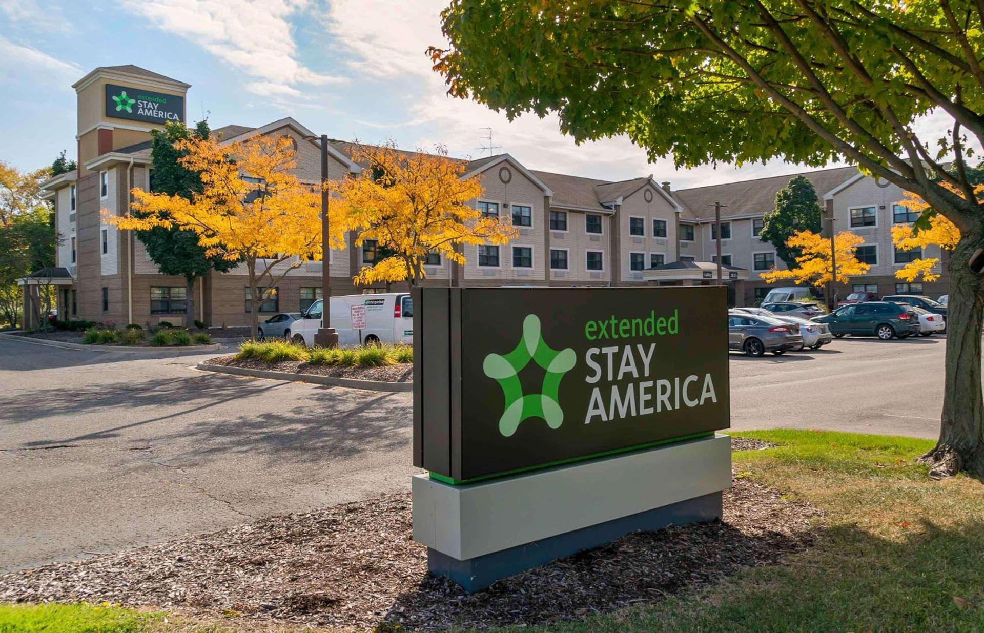 Extended Stay America Suites - Detroit - Metropolitan Airport photo 3
