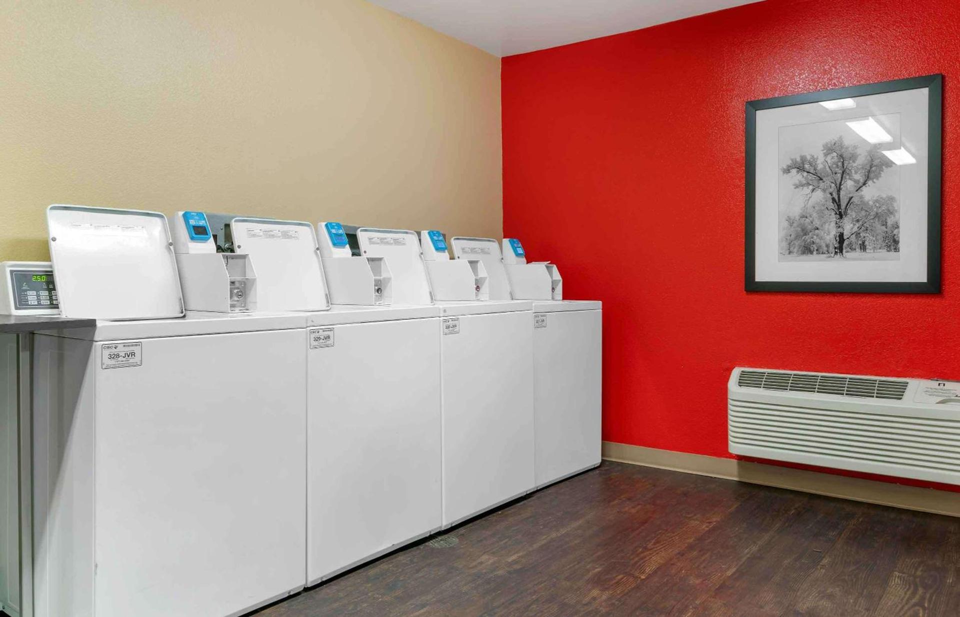 Extended Stay America Suites - Santa Rosa - North photo 41