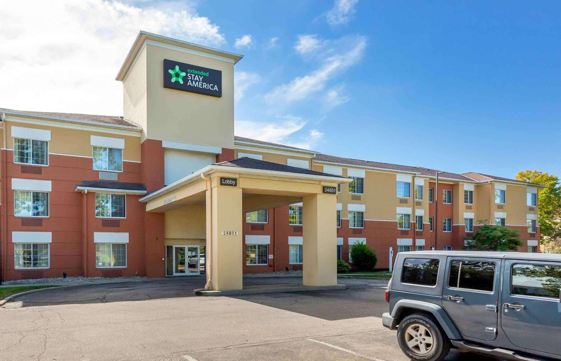 Extended Stay America Suites - Cleveland - Airport - North Olmsted photo 2
