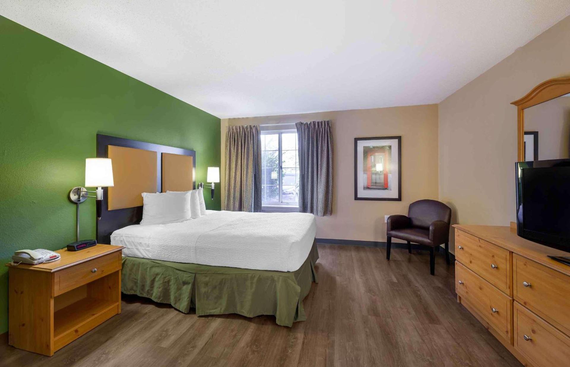 Extended Stay America Suites - Cleveland - Airport - North Olmsted photo 10
