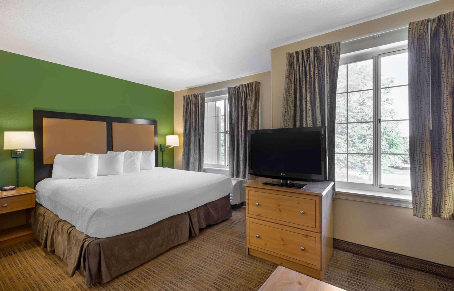 Extended Stay America Suites - Cleveland - Airport - North Olmsted photo 30