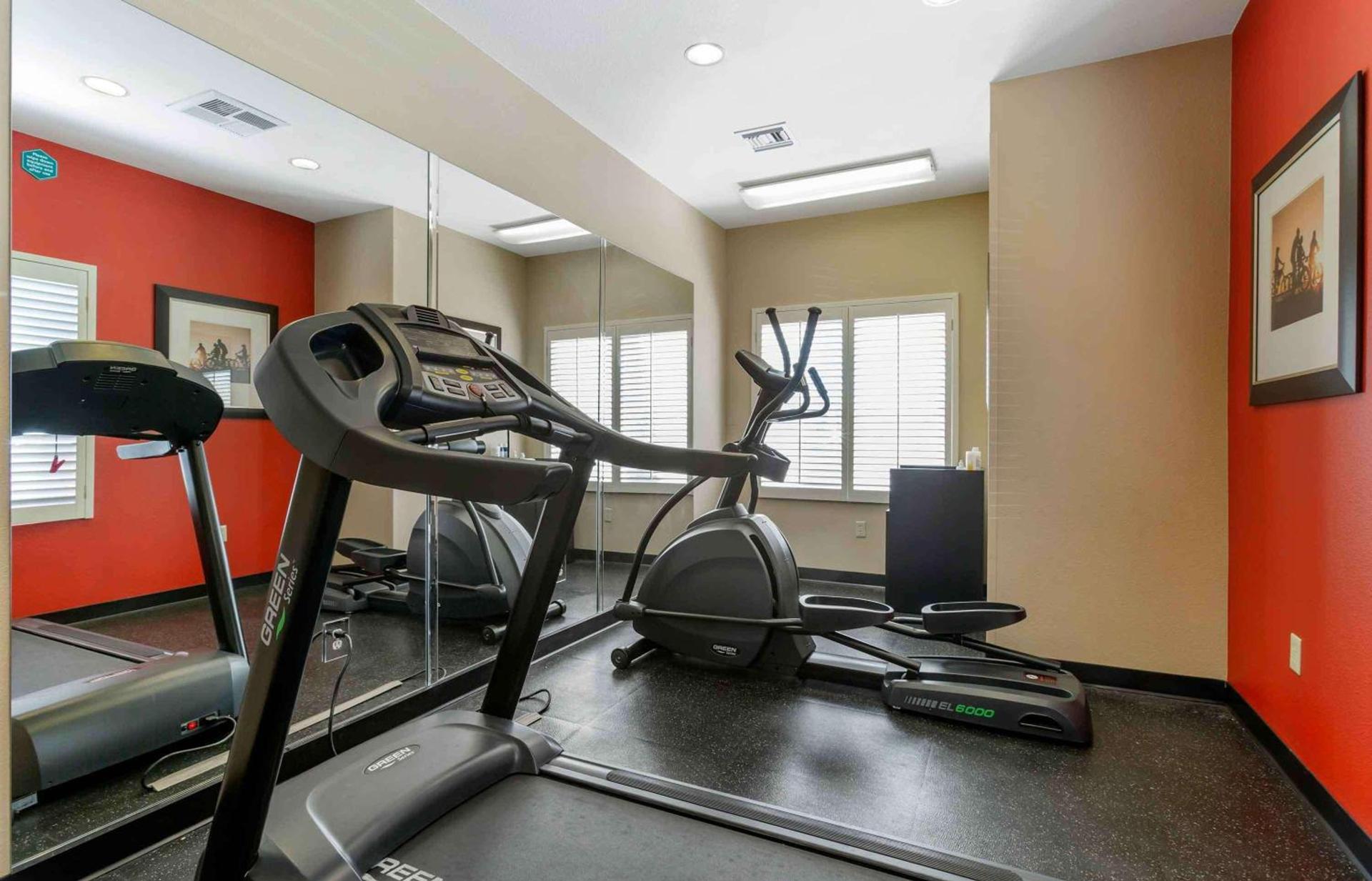 Extended Stay America Select Suites - Phoenix - Airport - E Oak St photo 24
