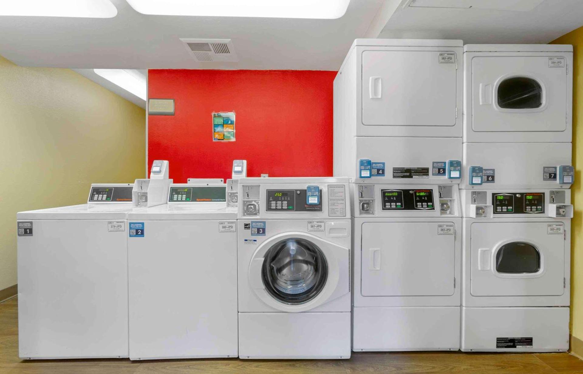 Extended Stay America Select Suites - Phoenix - Airport - E Oak St photo 26